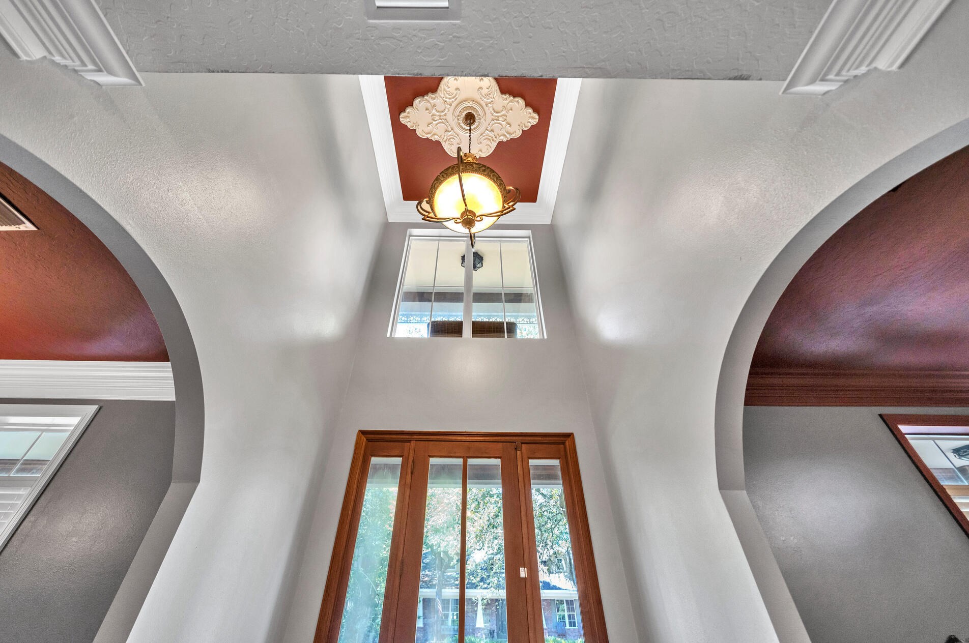 2 Plantation Oaks Dr, Mary Esther FL  32569-2902 exterior