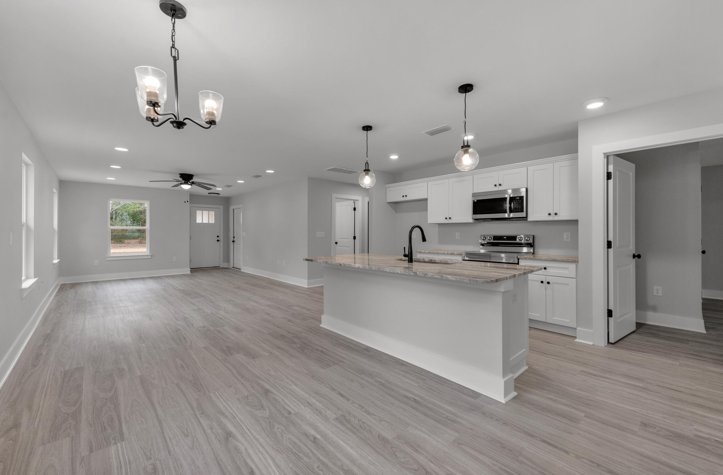 104 Magnolia Ct, Crestview, FL 32536-0017