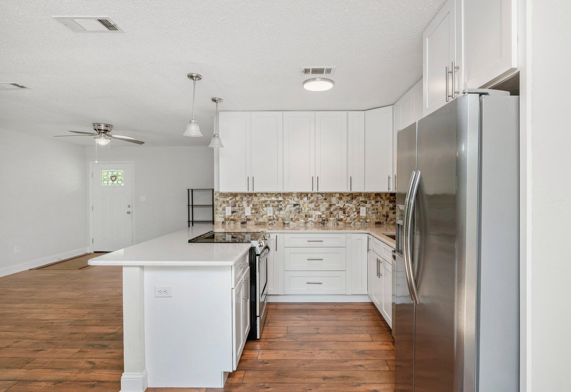 1215 Pinewood Ln, Crestview FL  32539-8509 exterior