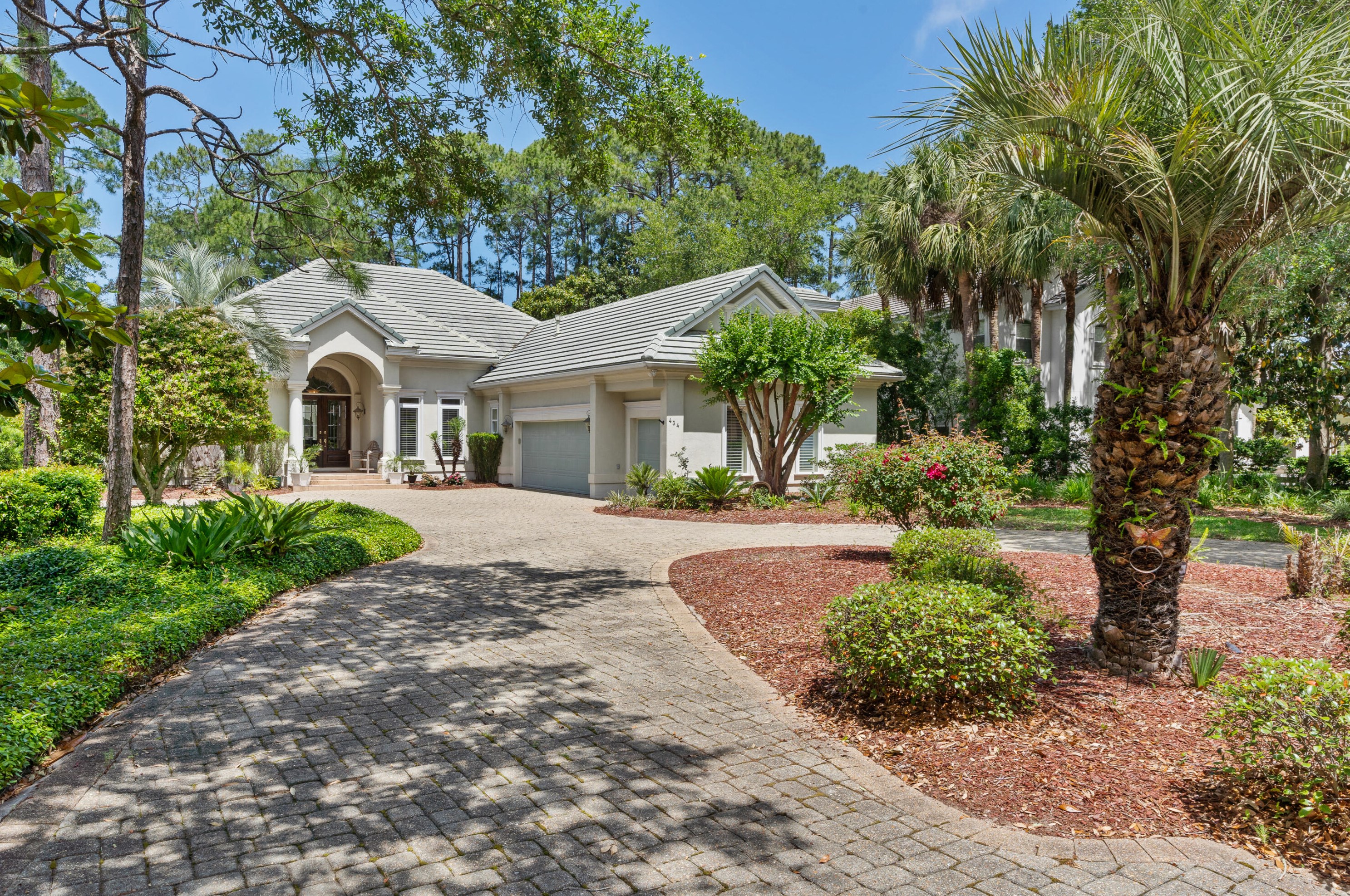 434 Admiral Ct, Destin, FL 32541-5301