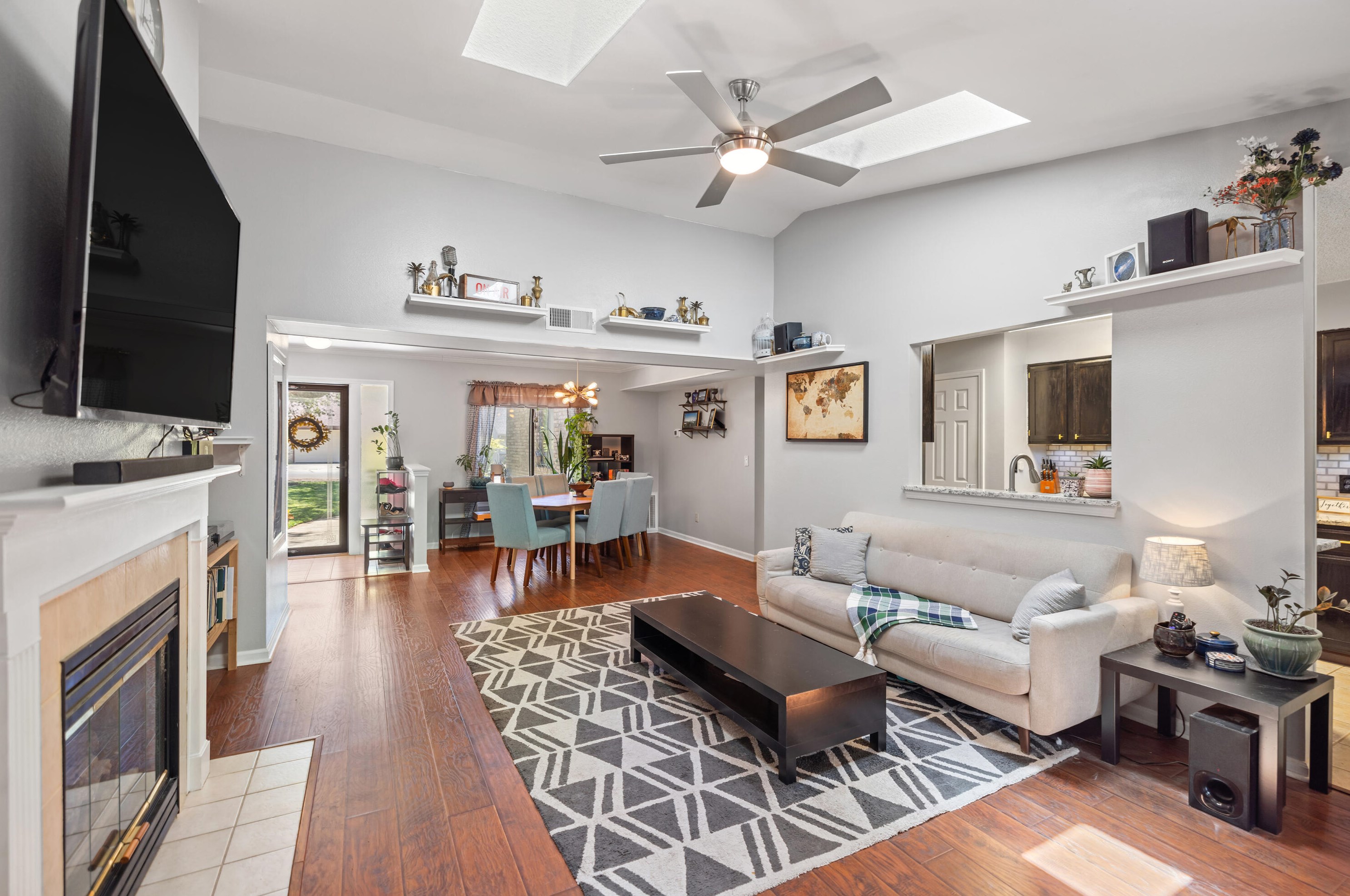 353 Evergreen Ave, Niceville FL  32578-1129 exterior
