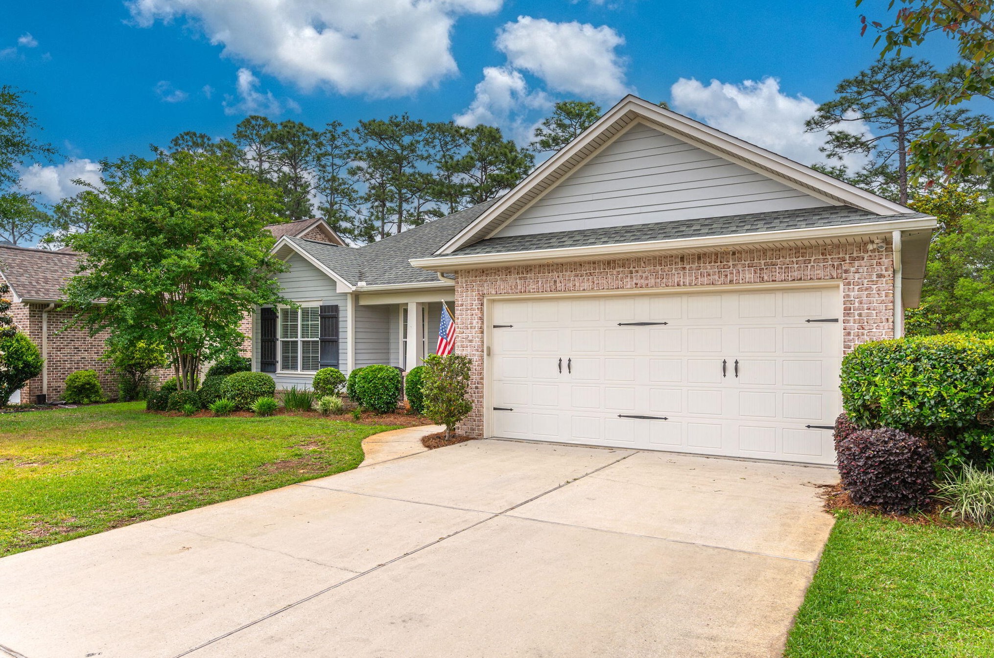 742 Woods Dr, Niceville, FL 32578-3419