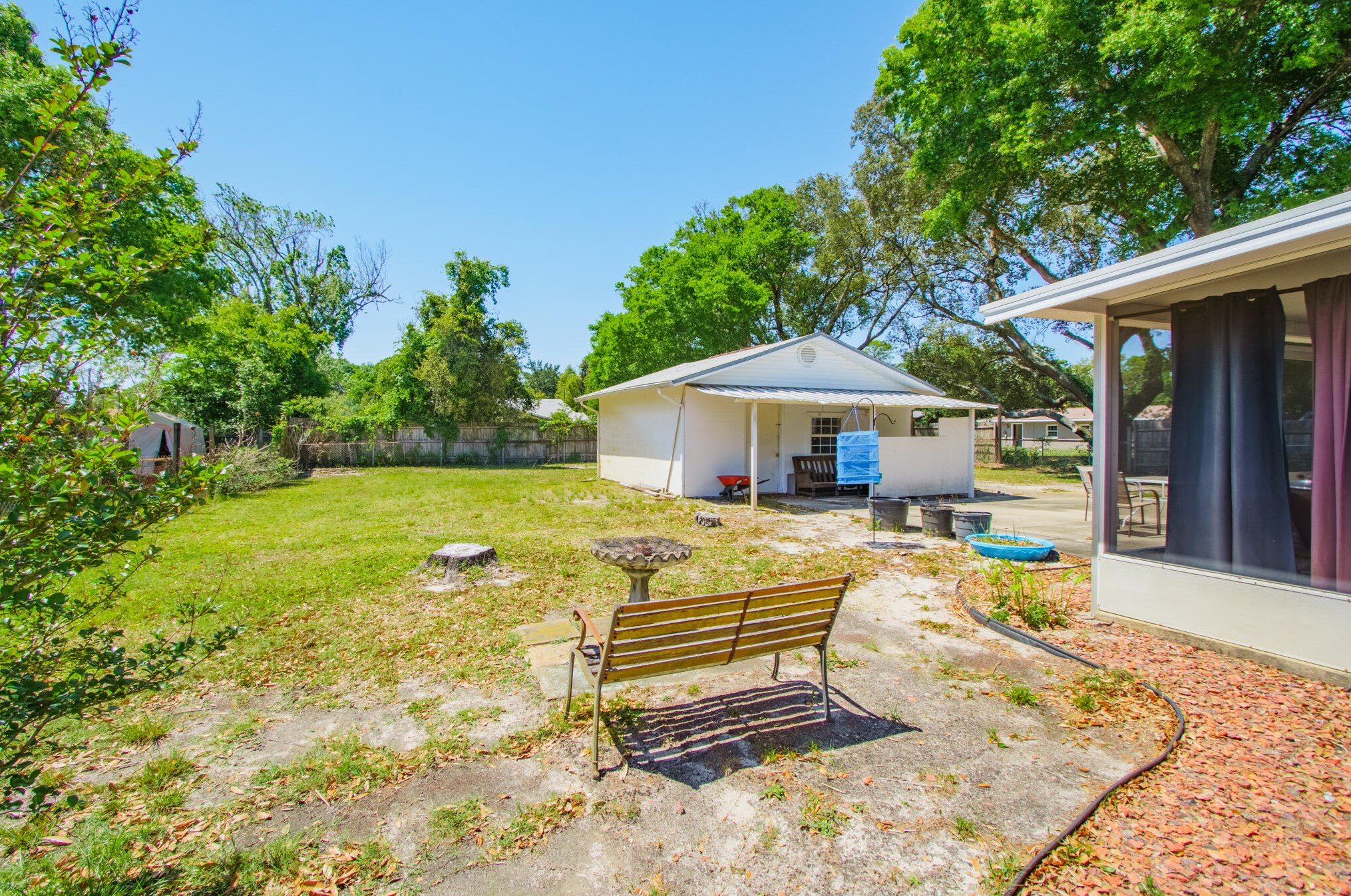 104 Wright Pkwy, Fort Walton Beach FL  32548-5208 exterior