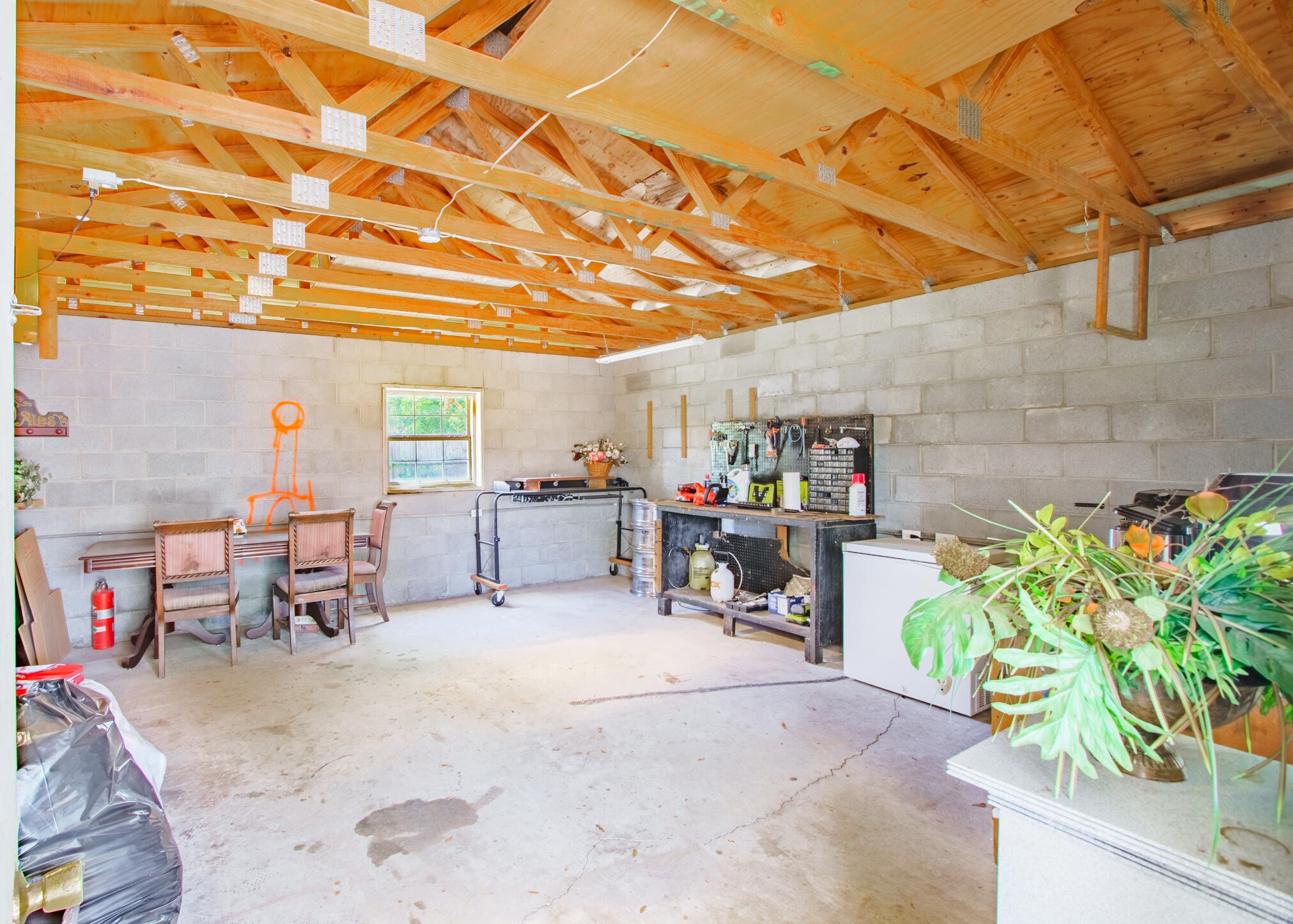 104 Wright Pkwy, Fort Walton Beach FL  32548-5208 exterior