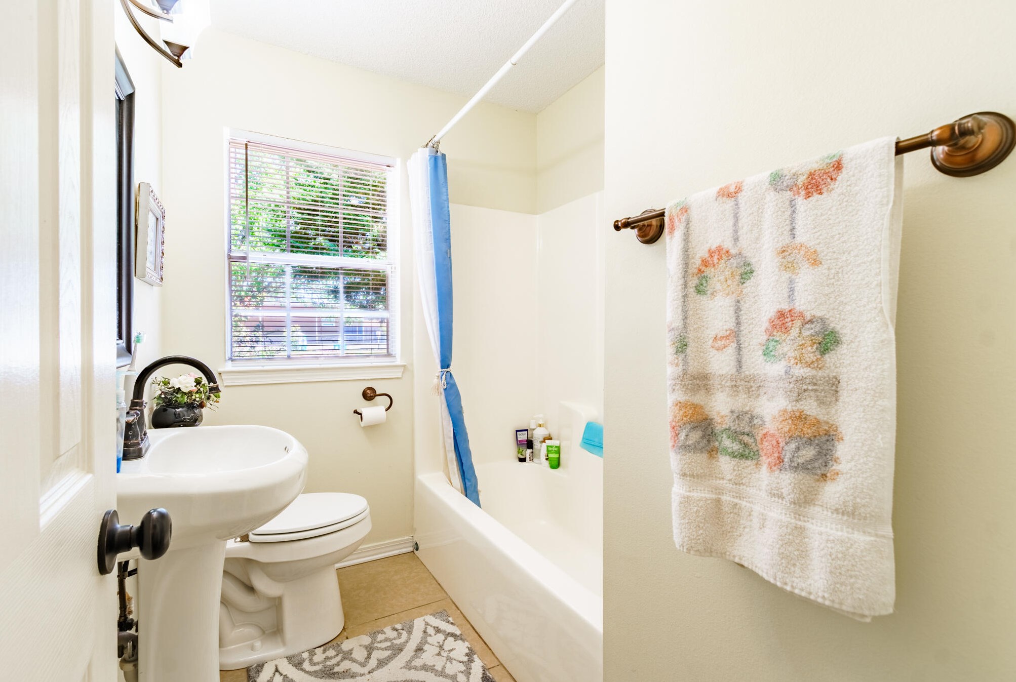 104 Wright Pkwy, Fort Walton Beach FL  32548-5208 exterior