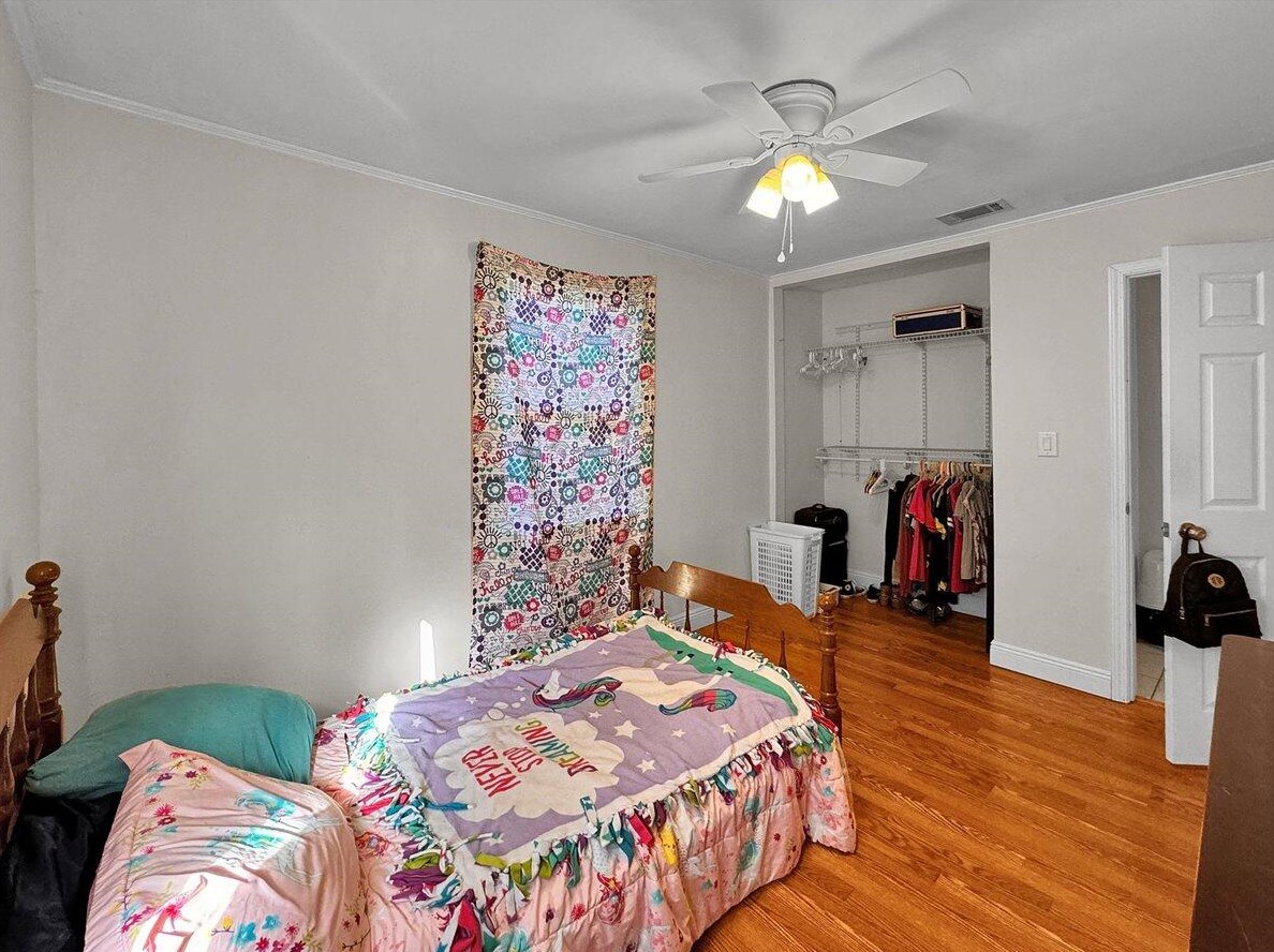 1347 Continental Dr, Pensacola FL 32506-3678 exterior