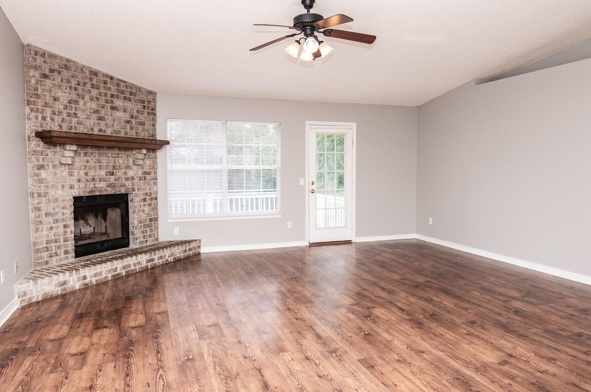 5415 Josh Dr, Crestview, FL 32536-2209