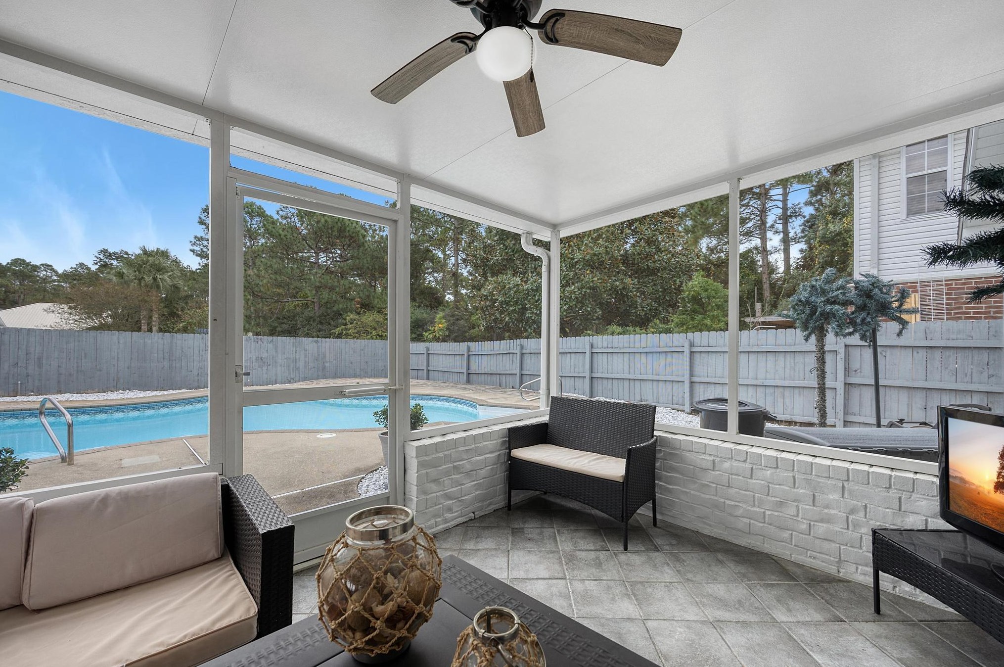 753 Randall Roberts Rd, Fort Walton Beach FL  32547-4253 exterior