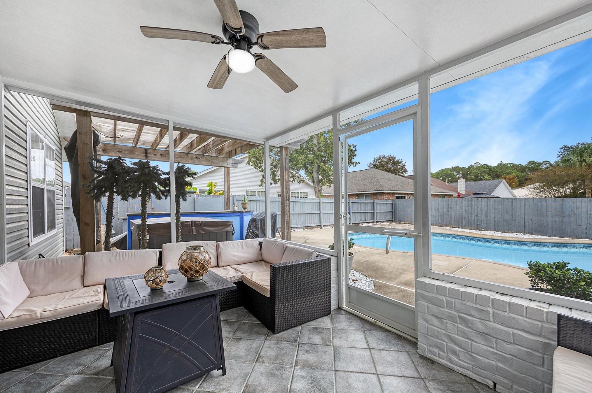 753 Randall Roberts Rd, Fort Walton Beach, FL 32547-4253