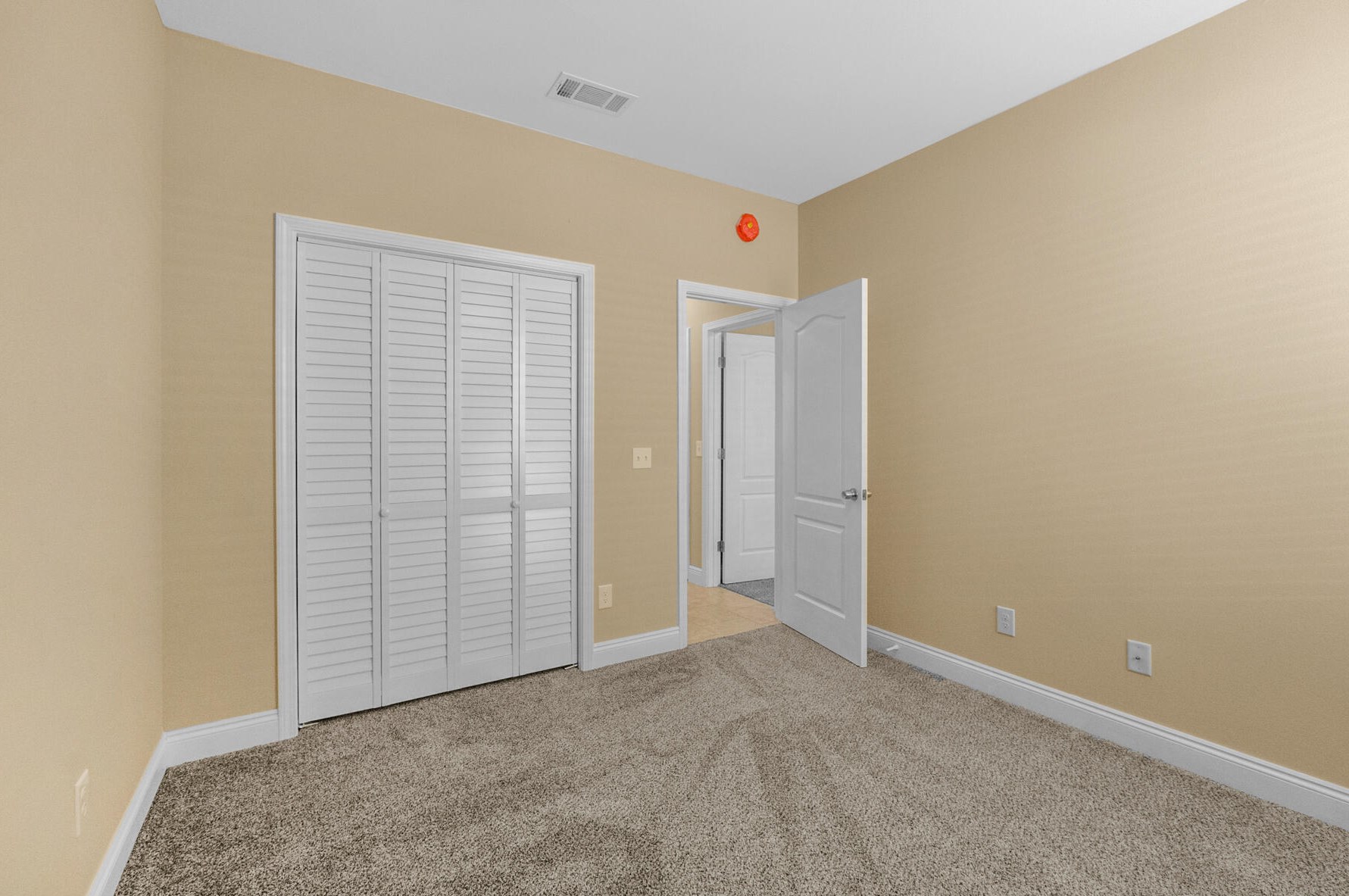 38 Virginia Ct, Niceville FL  32578-8230 exterior