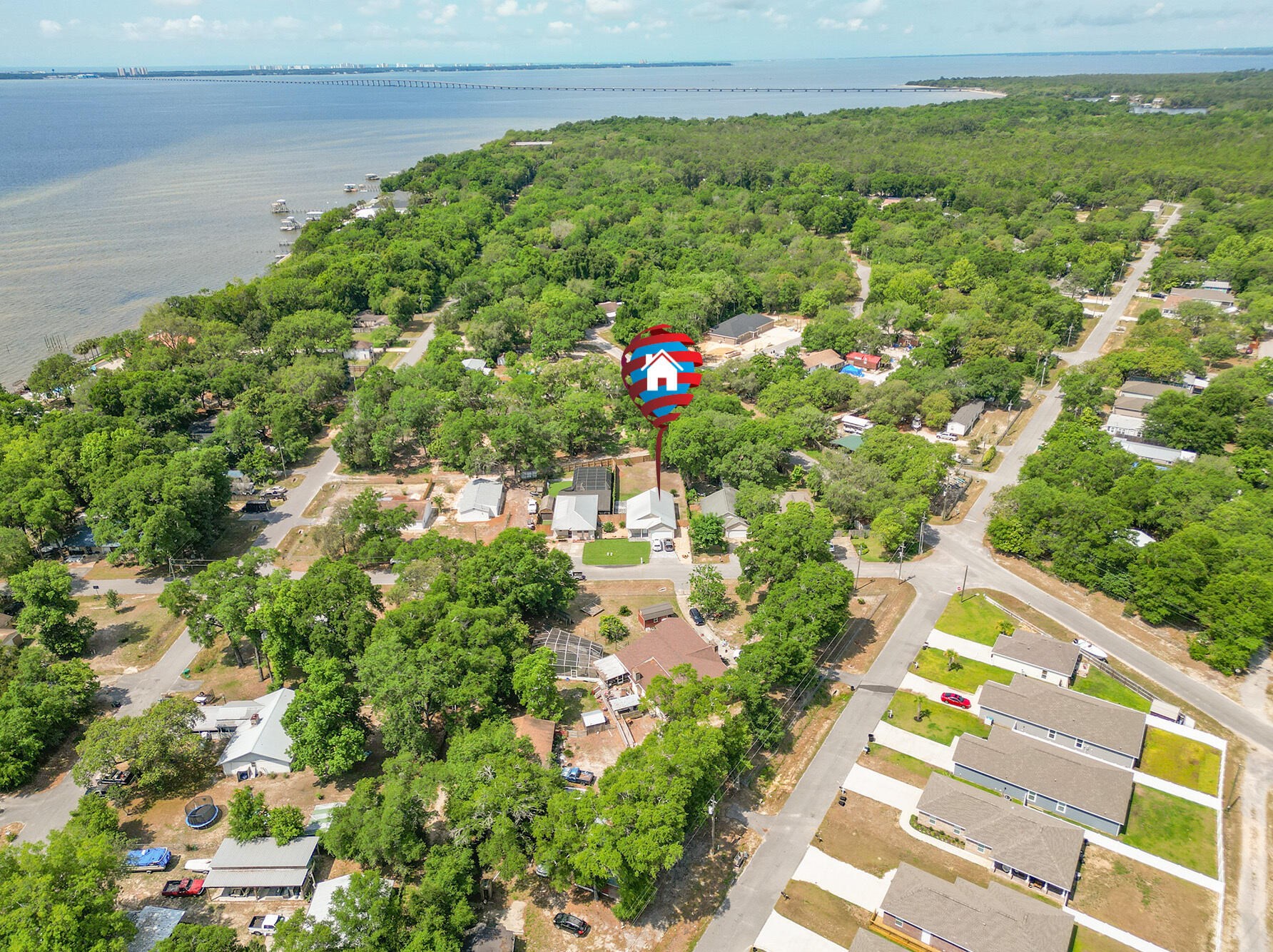 38 Virginia Ct, Niceville FL  32578-8230 exterior