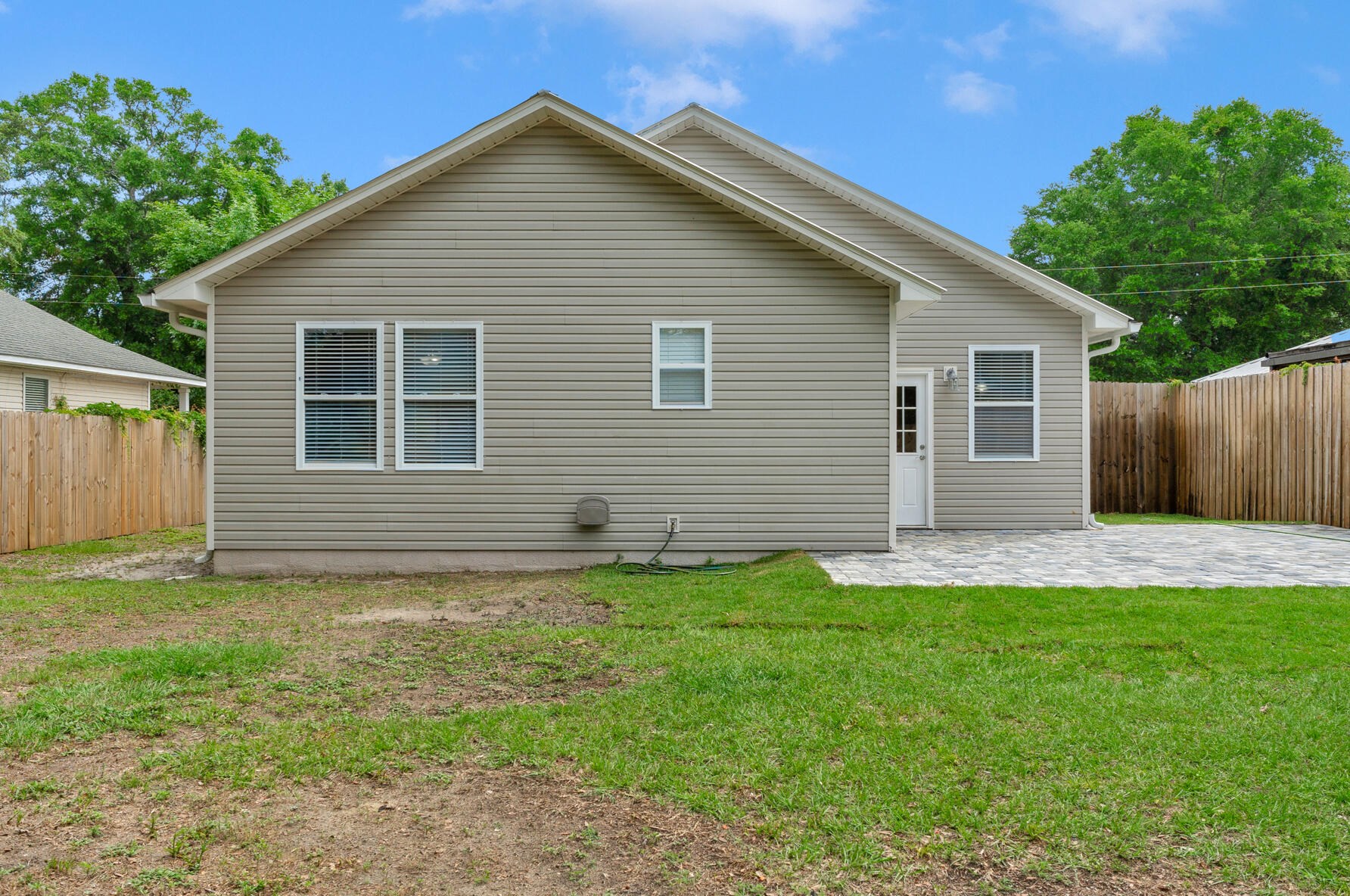 38 Virginia Ct, Niceville FL  32578-8230 exterior