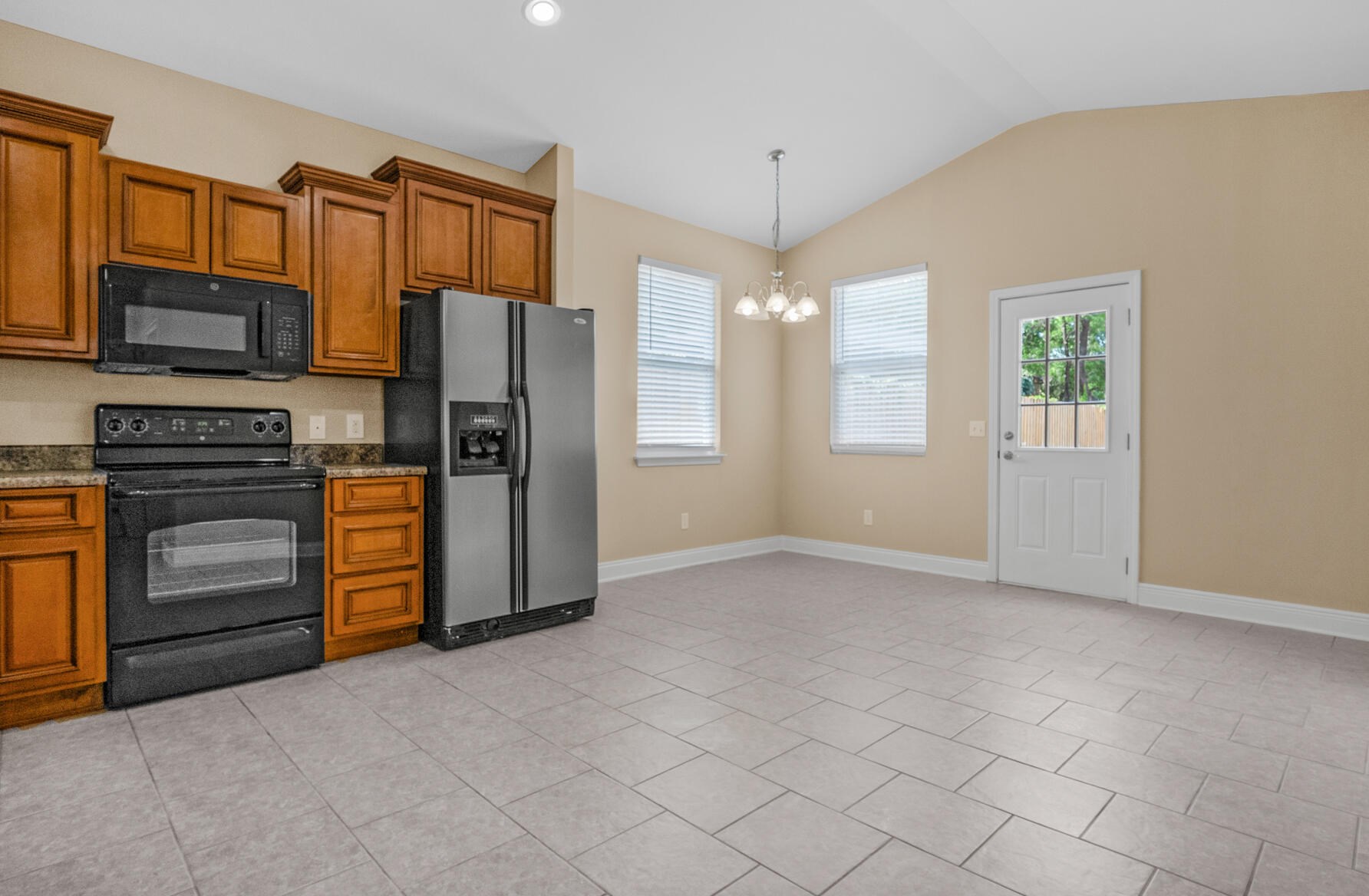 38 Virginia Ct, Niceville FL  32578-8230 exterior