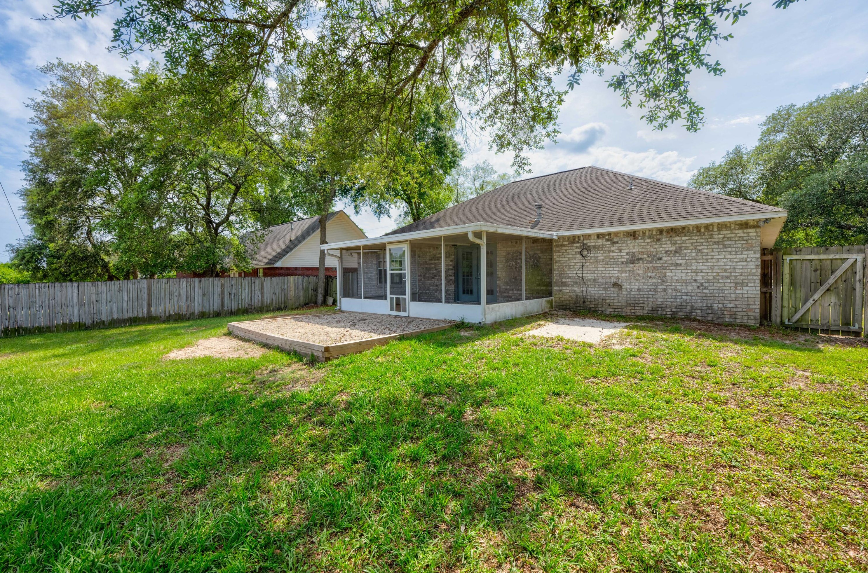 4611 Top Flight Dr, Crestview FL  32539-5710 exterior