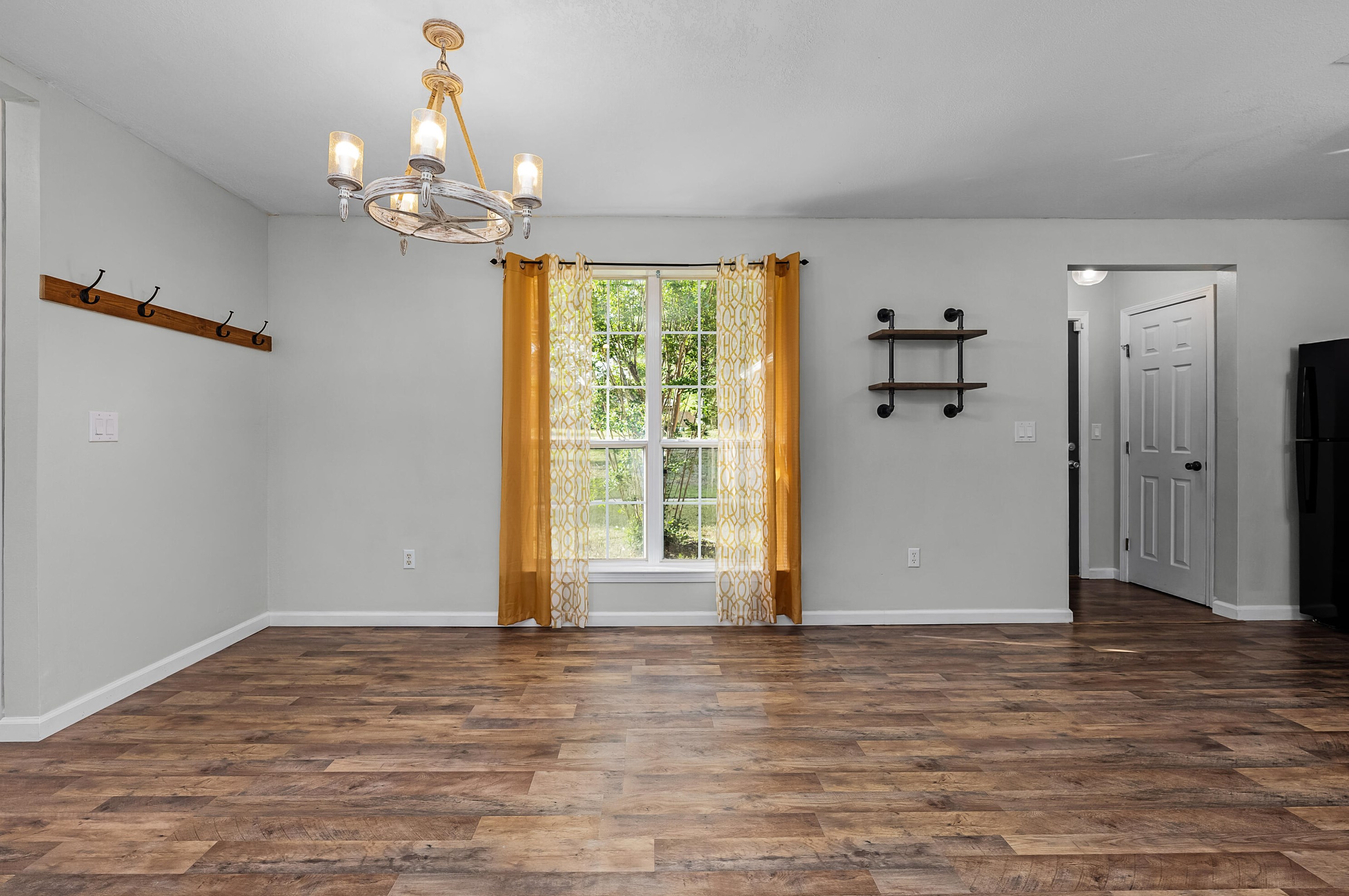386 Riverchase Blvd, Crestview FL  32536-4297 exterior