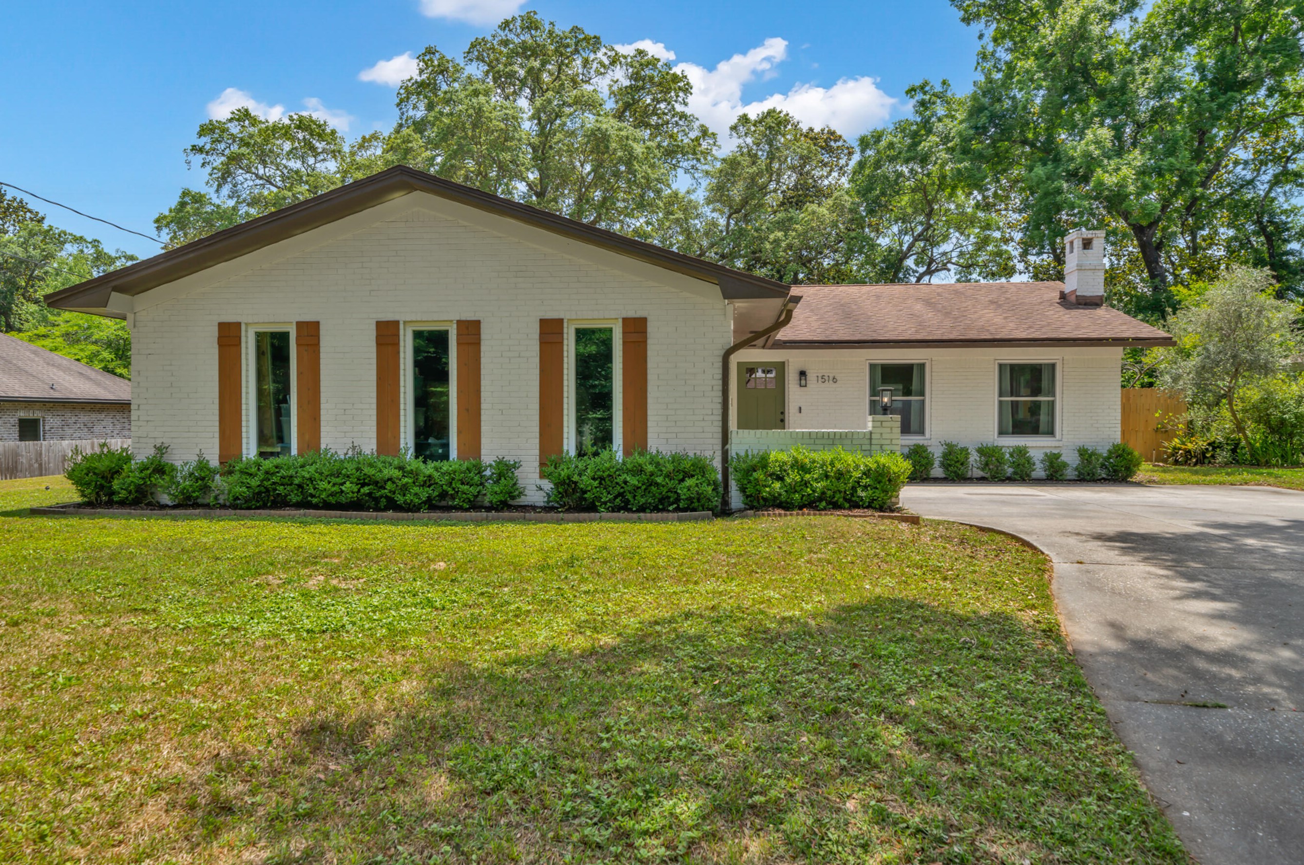 1516 18th St, Niceville, FL 32578-3383