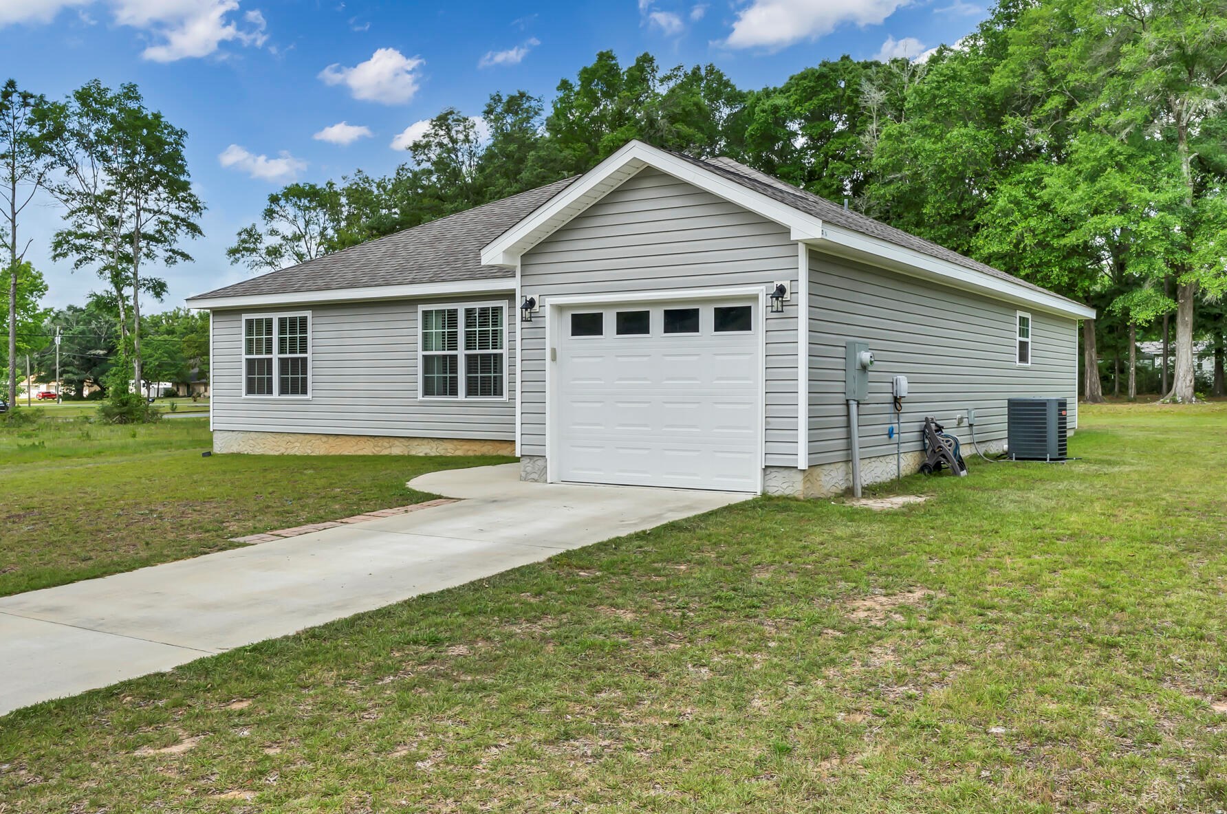 6112 Tansey Ln, Crestview, FL 32539-8654