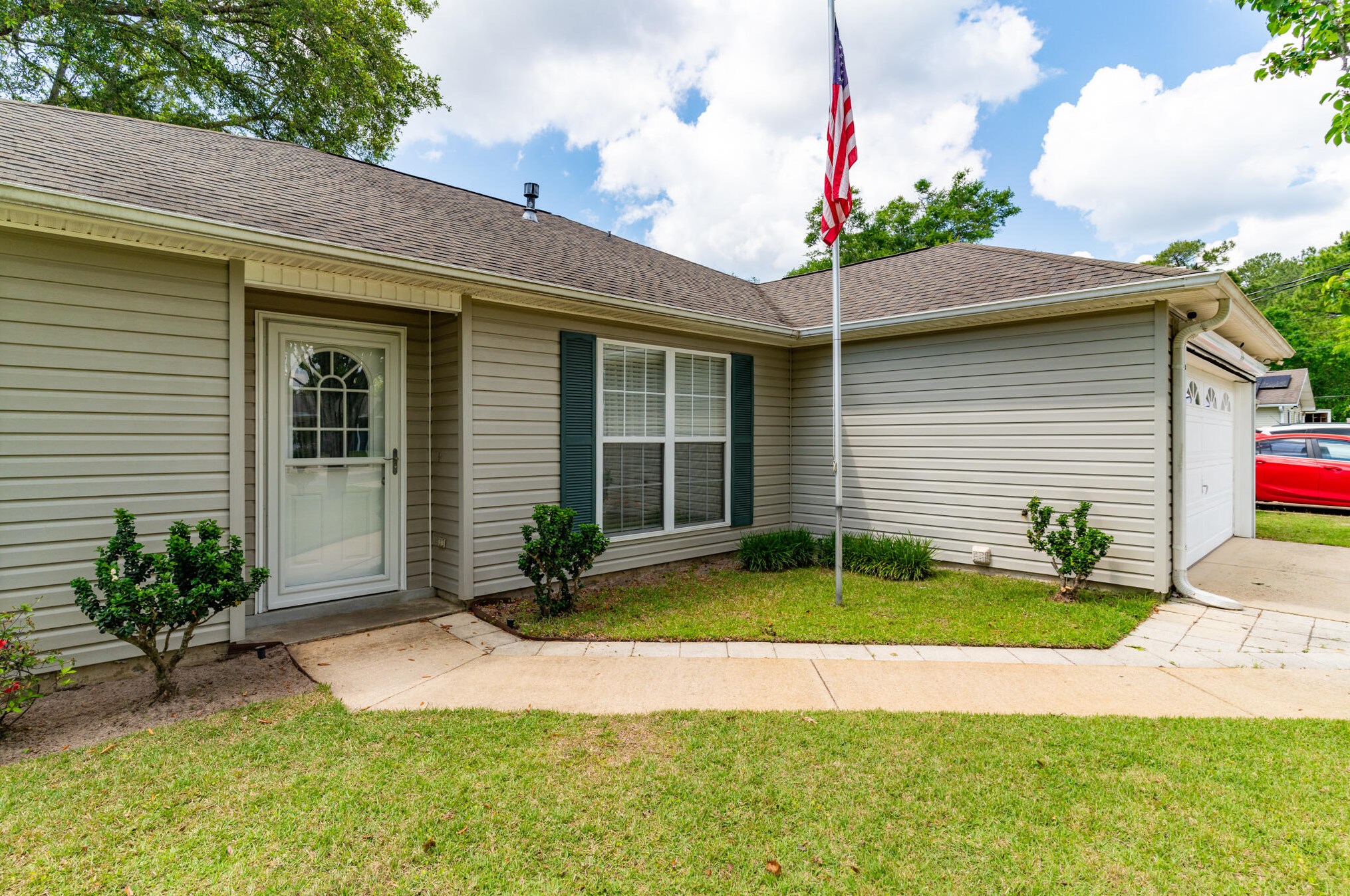 316 Union St, Fort Walton Beach, FL 32547-1130