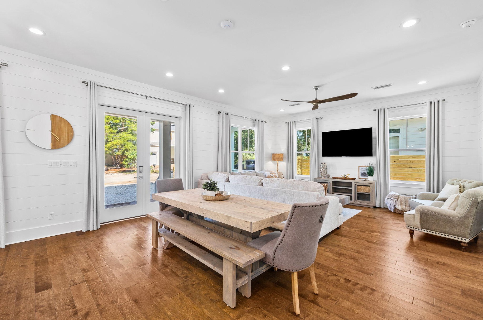 96 Dalton Dr, Santa Rosa Beach FL  32459-6626 exterior