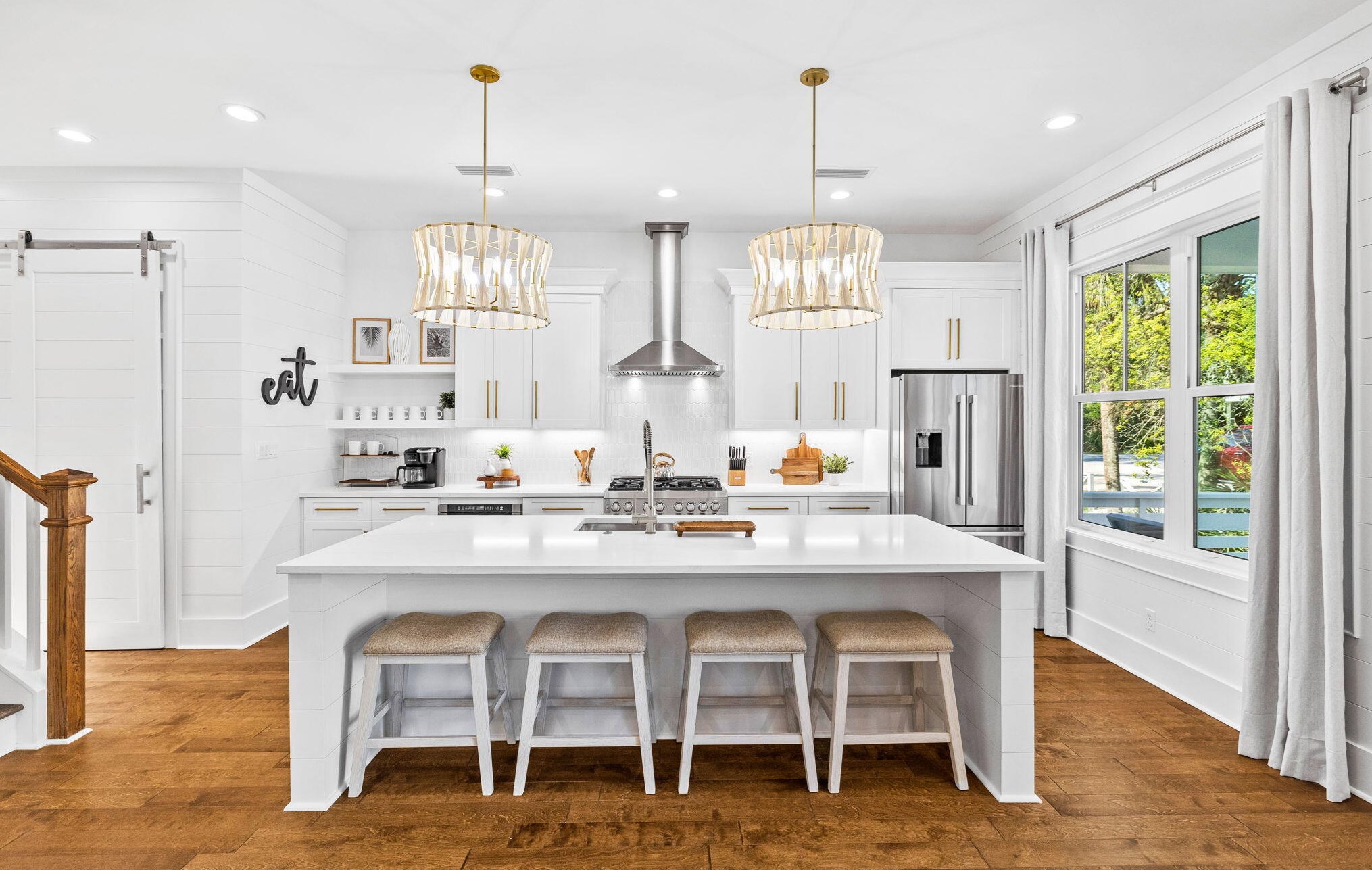 96 Dalton Dr, Santa Rosa Beach FL  32459-6626 exterior