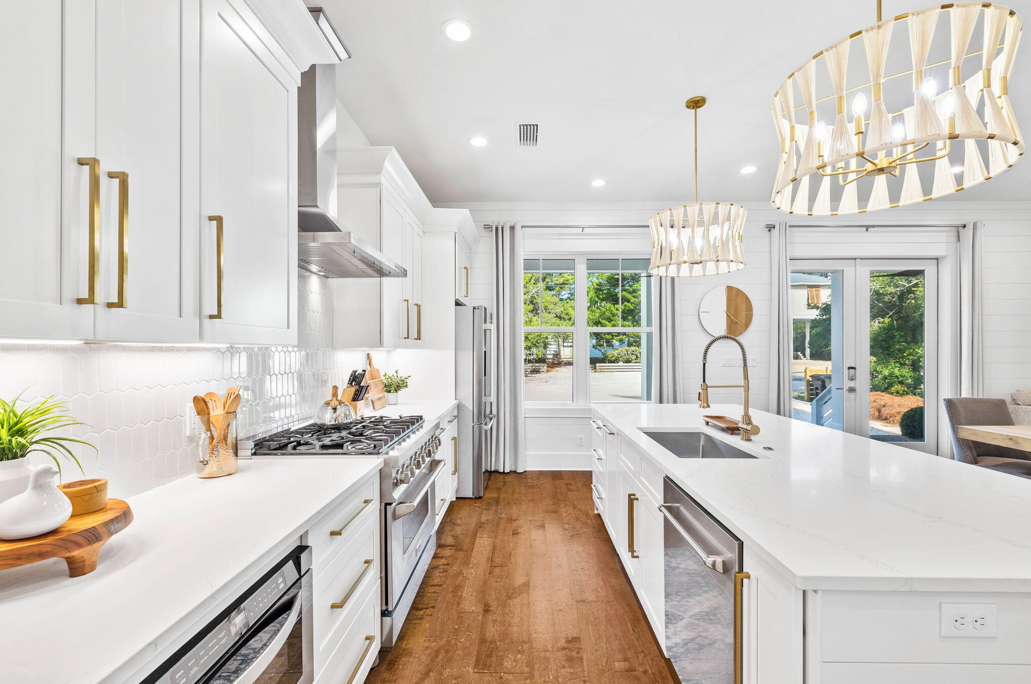 96 Dalton Dr, Santa Rosa Beach FL  32459-6626 exterior