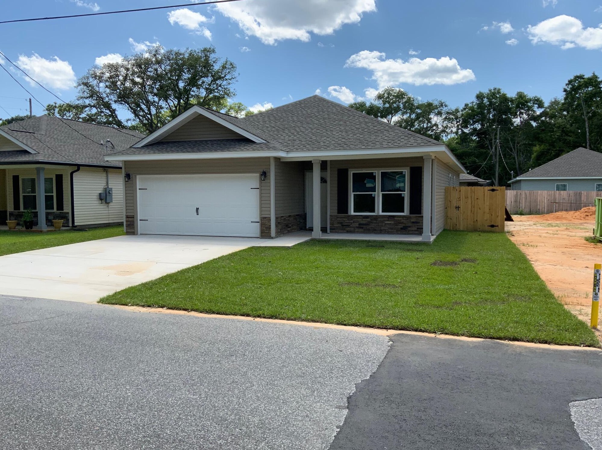 91 Hawkins Rd, Fort Walton Beach, FL 32547-1940