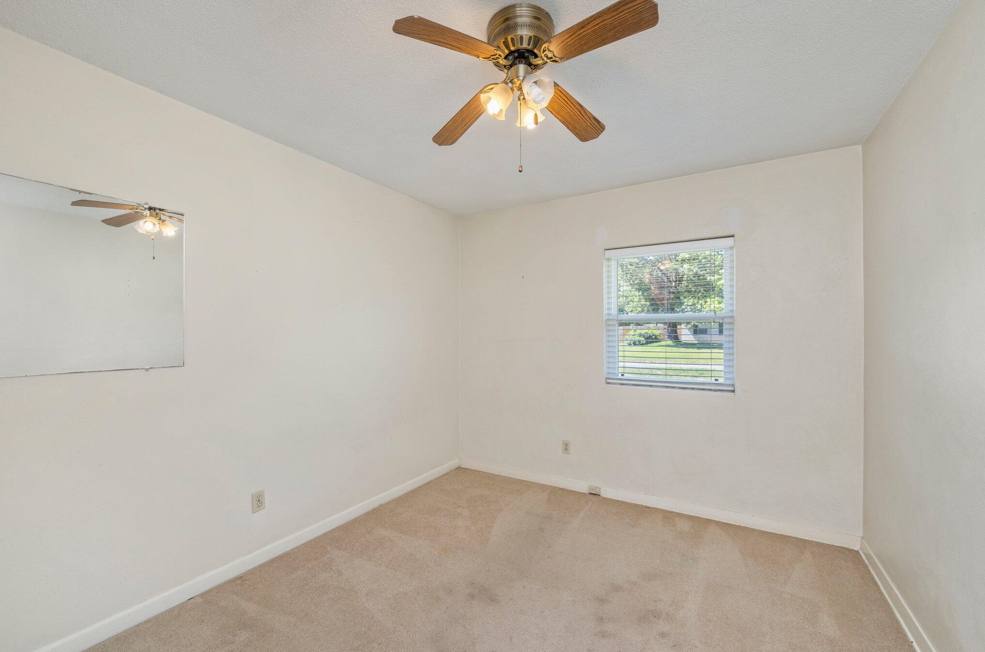 318 Oakland Cir, Fort Walton Beach FL  32548-4622 exterior