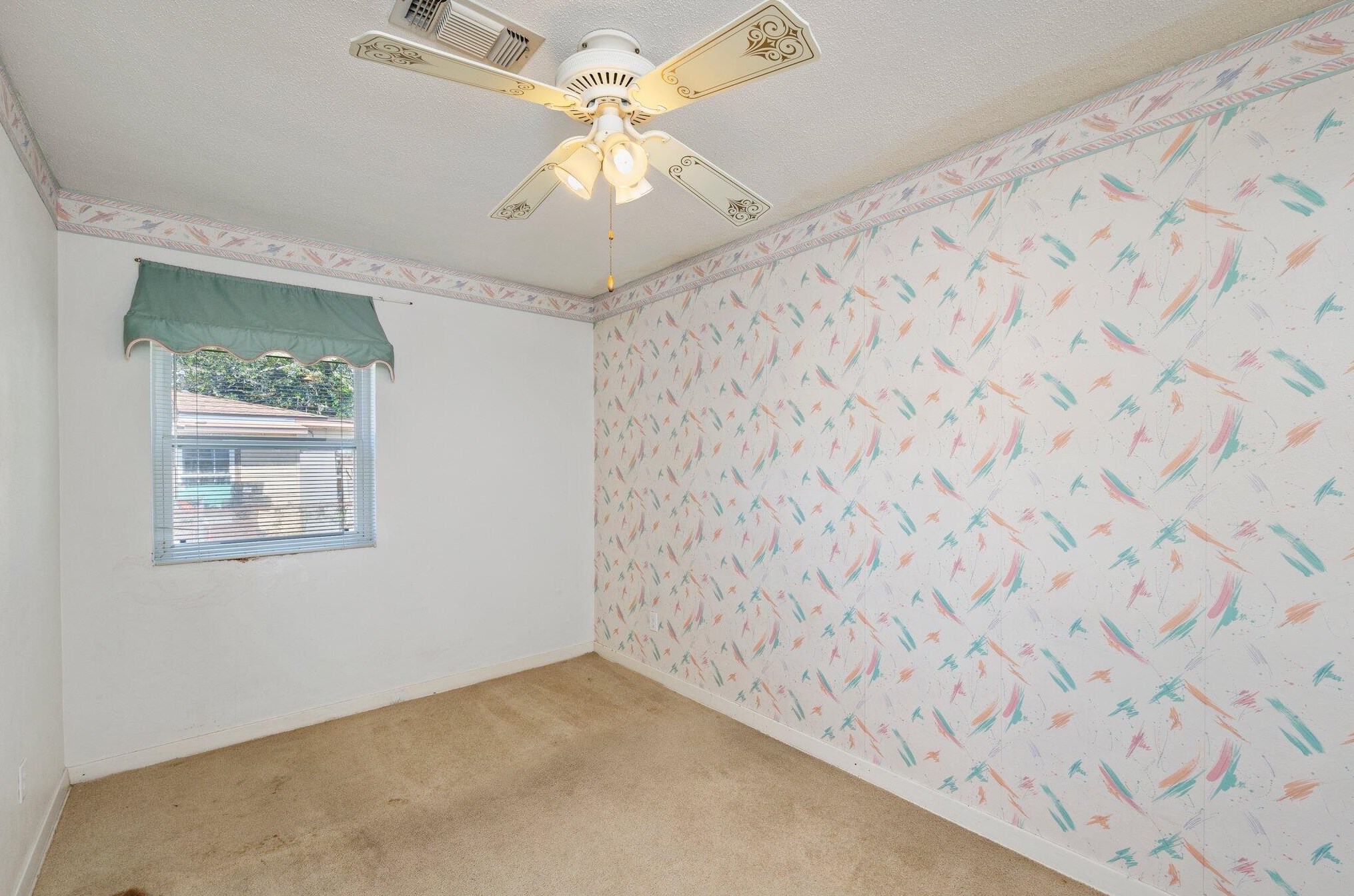 318 Oakland Cir, Fort Walton Beach FL  32548-4622 exterior