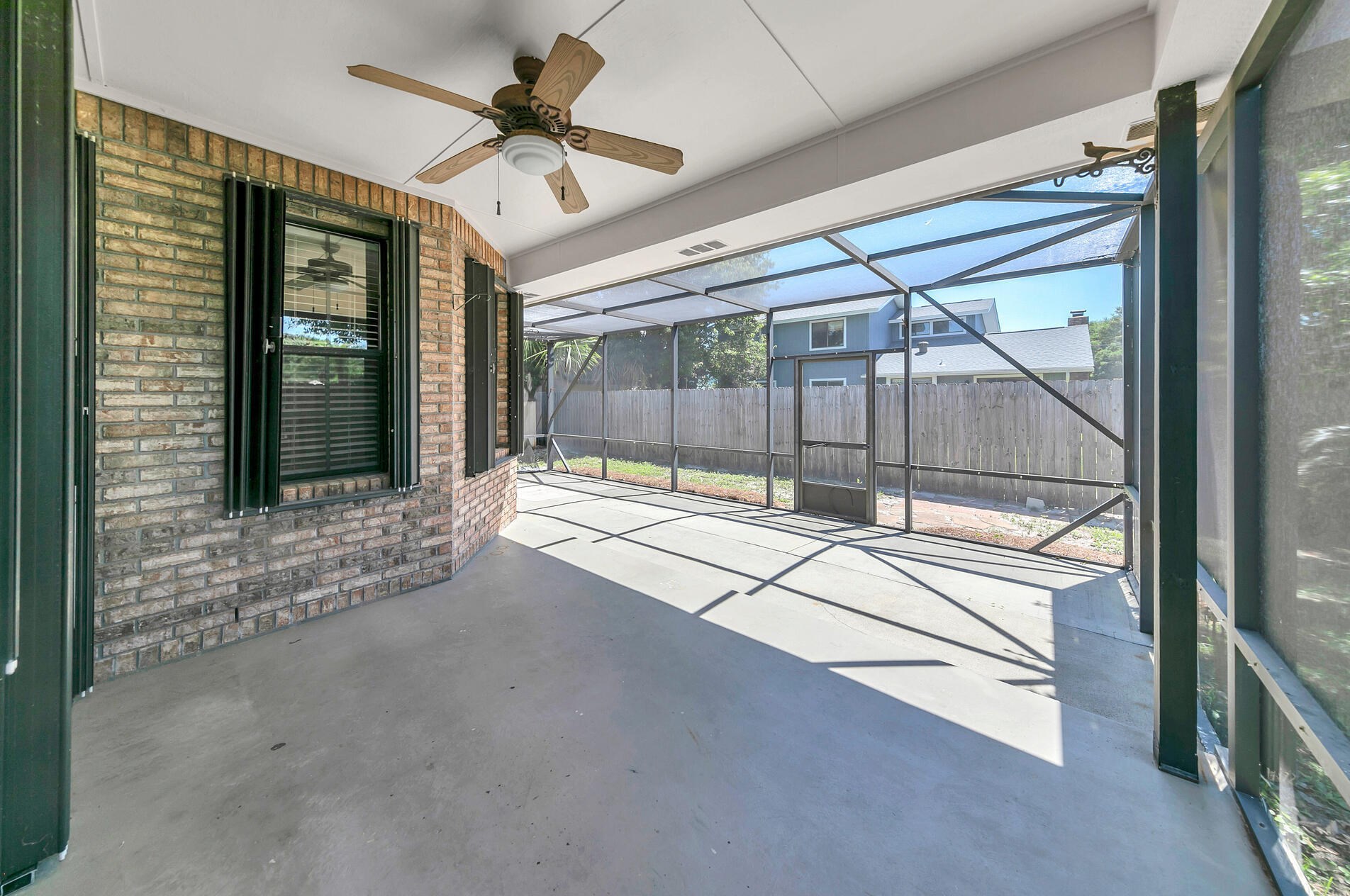 326 Sailfish Cir, Destin FL 32541-2249 exterior