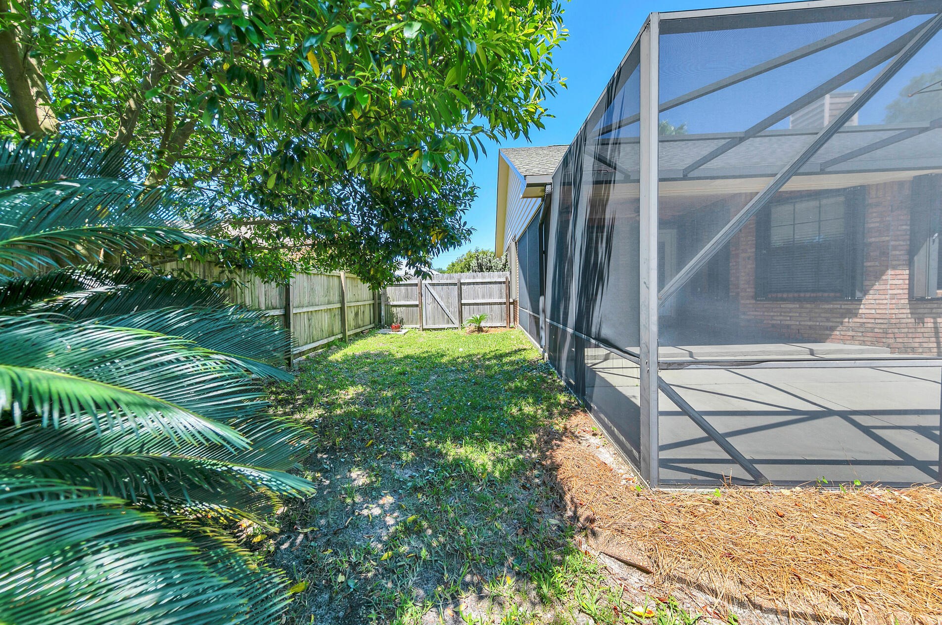 326 Sailfish Cir, Destin FL 32541-2249 exterior