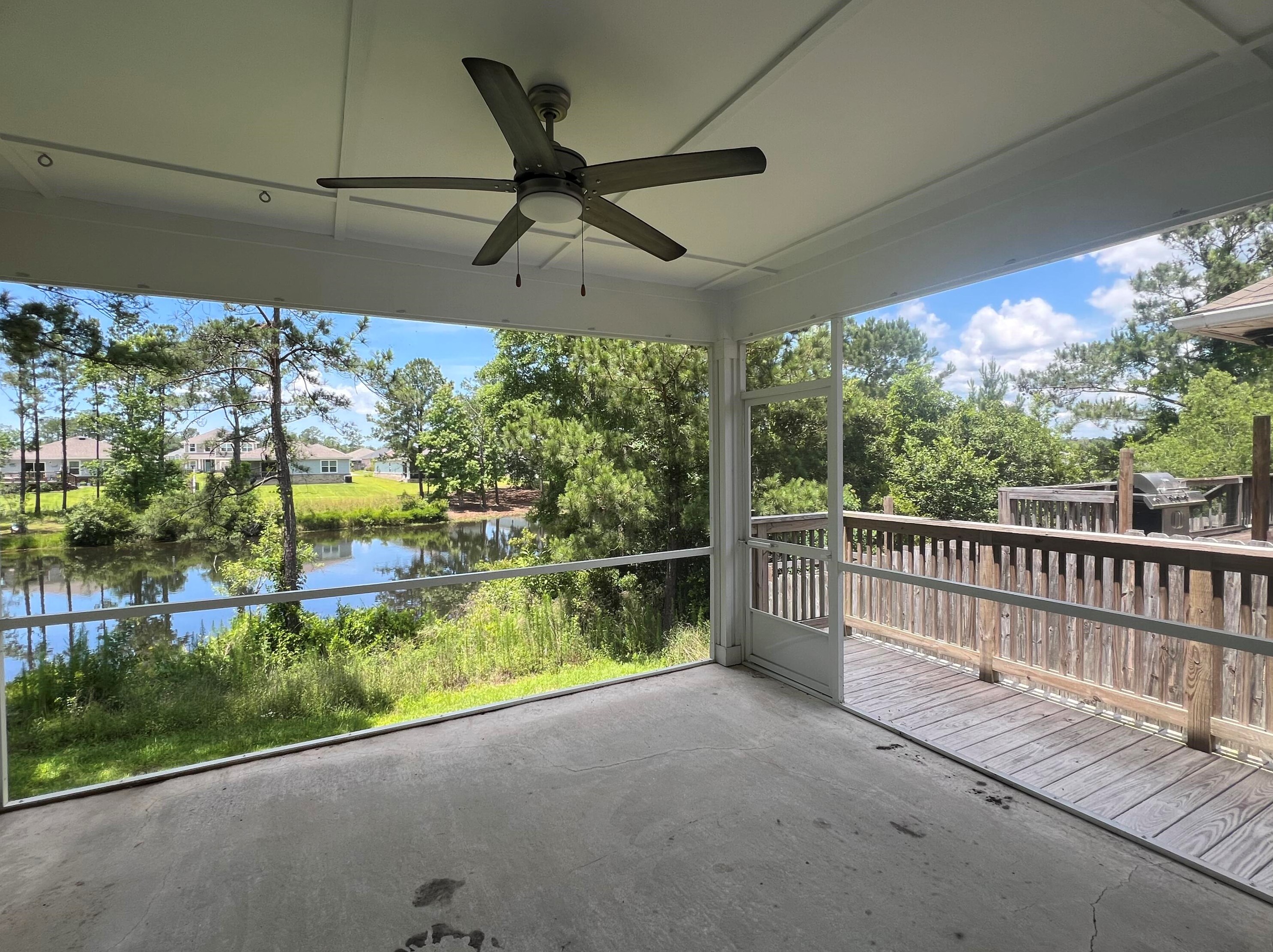 201 S Marsh Landing S, Freeport, FL 32439