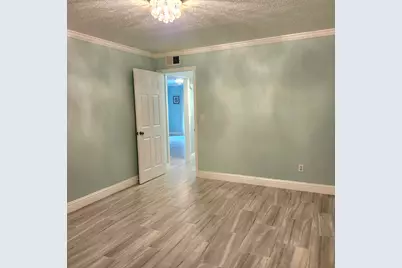 209 W Miracle Strip Parkway W #APT B202, Mary Esther, FL 32569 - Photo 10