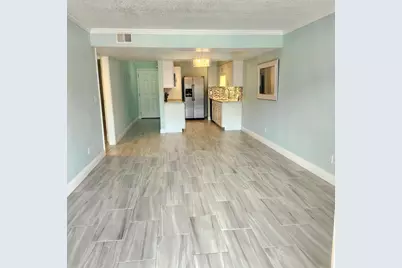 209 W Miracle Strip Parkway W #APT B202, Mary Esther, FL 32569 - Photo 8