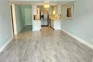 209 W Miracle Strip Parkway W, Mary Esther, FL 32569 - Photo 8