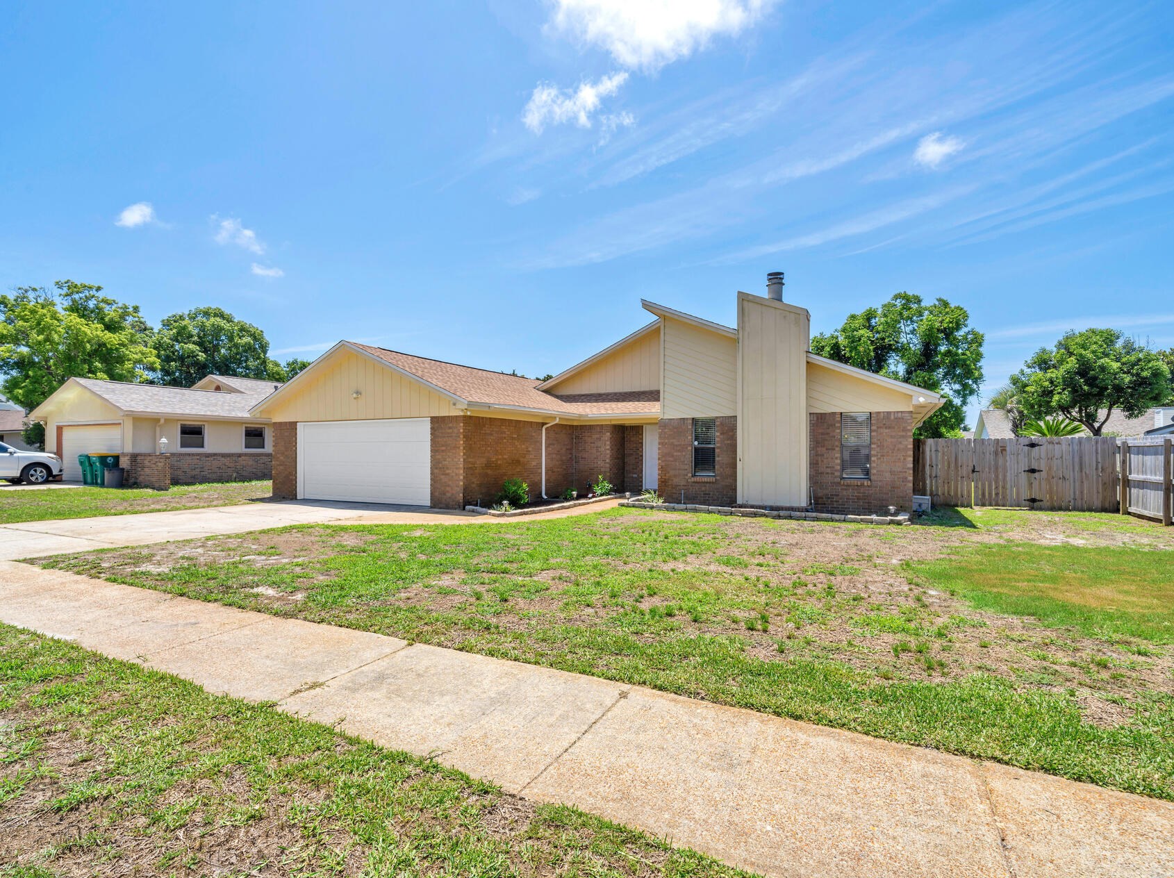 405 Rue Des Tours, Mary Esther, FL 32569-2393