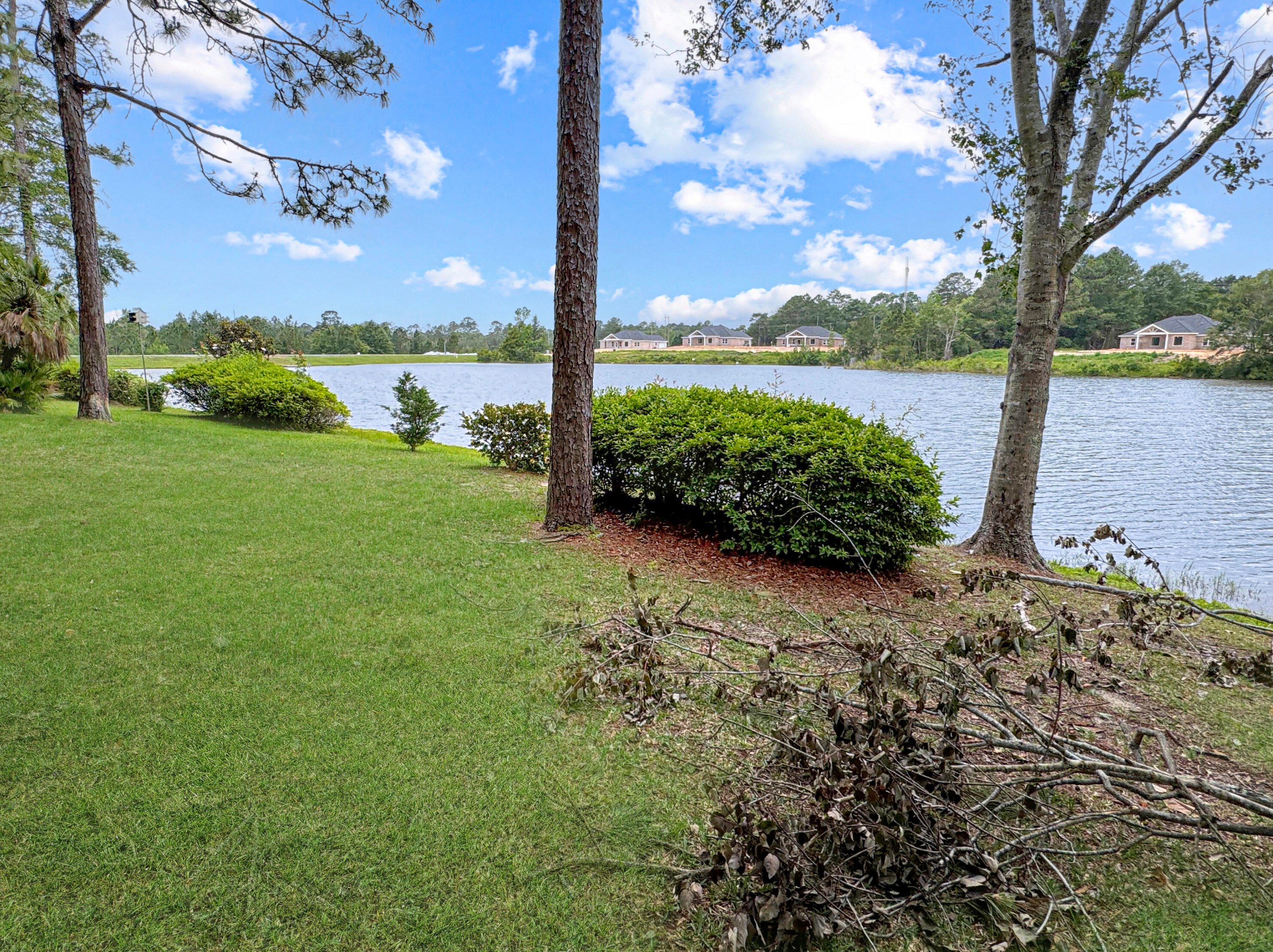 509 Scenic Ct, Crestview, FL 32539-8318