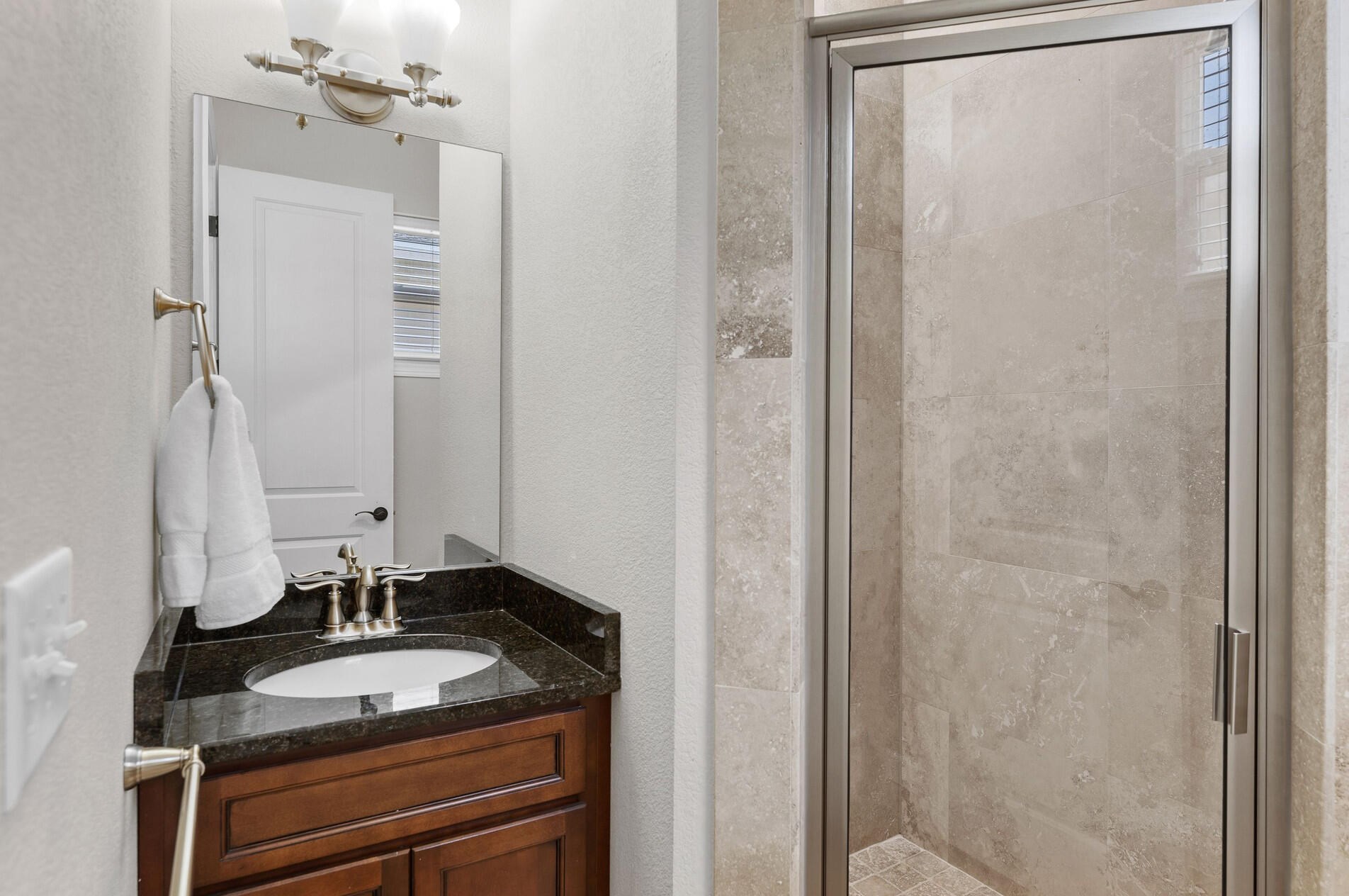 736 Kelly St, Destin FL 32541-1950 exterior