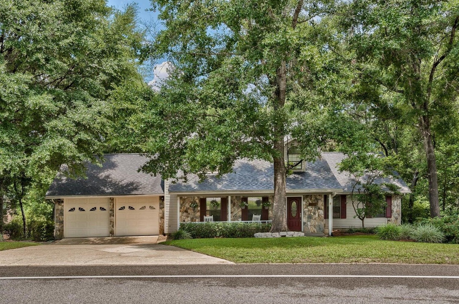 320 Ruckel Dr, Niceville, FL 32578