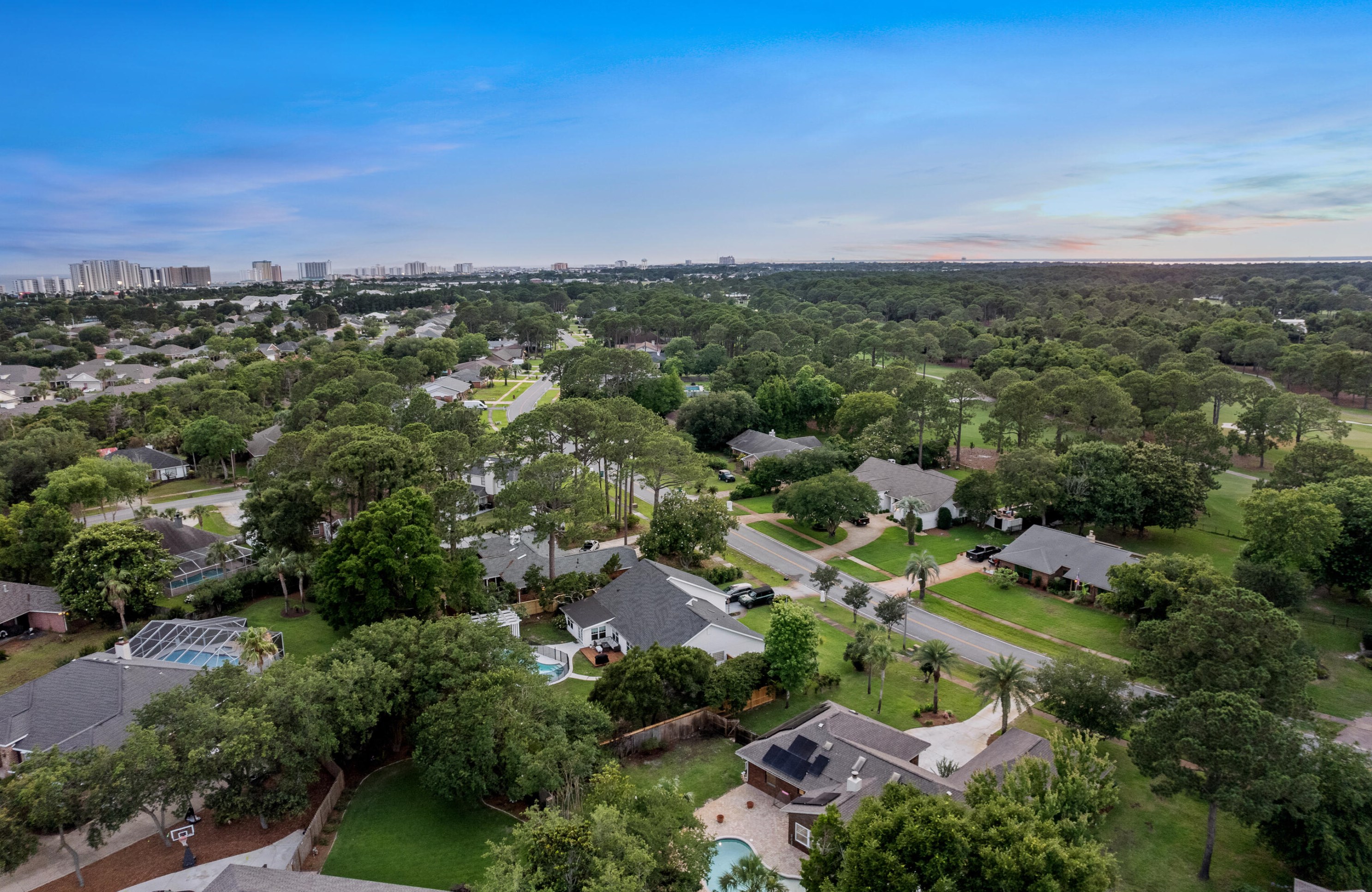 50 Country Clb Dr, Destin FL 32541-4403 exterior