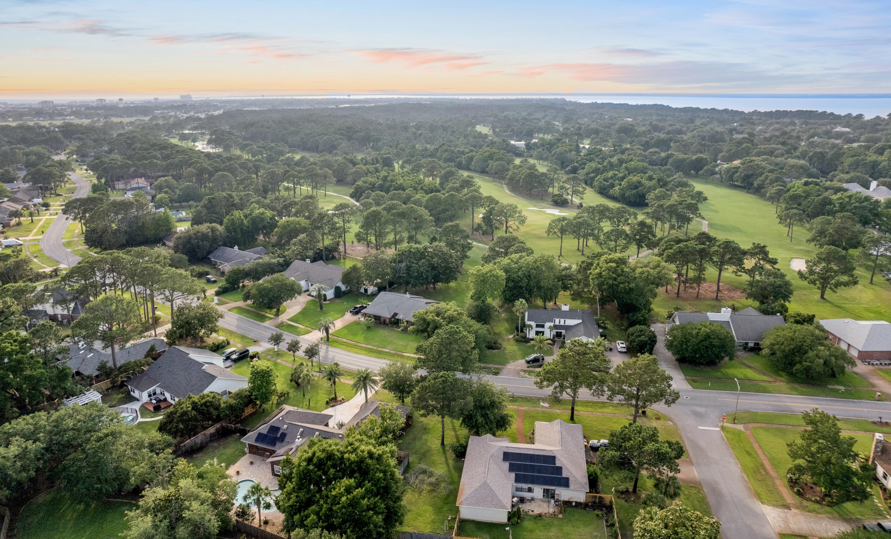 50 Country Clb Dr, Destin FL 32541-4403 exterior