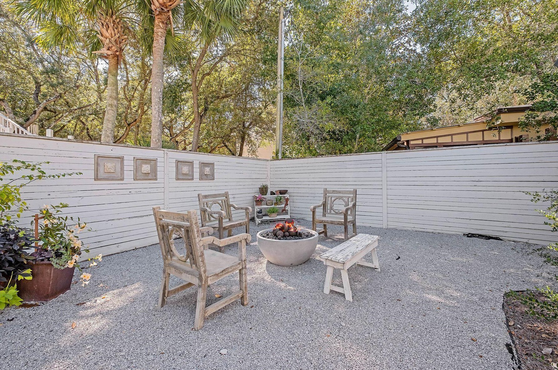 192 Dogwood St, Santa Rosa Beach FL  32459-6229 exterior