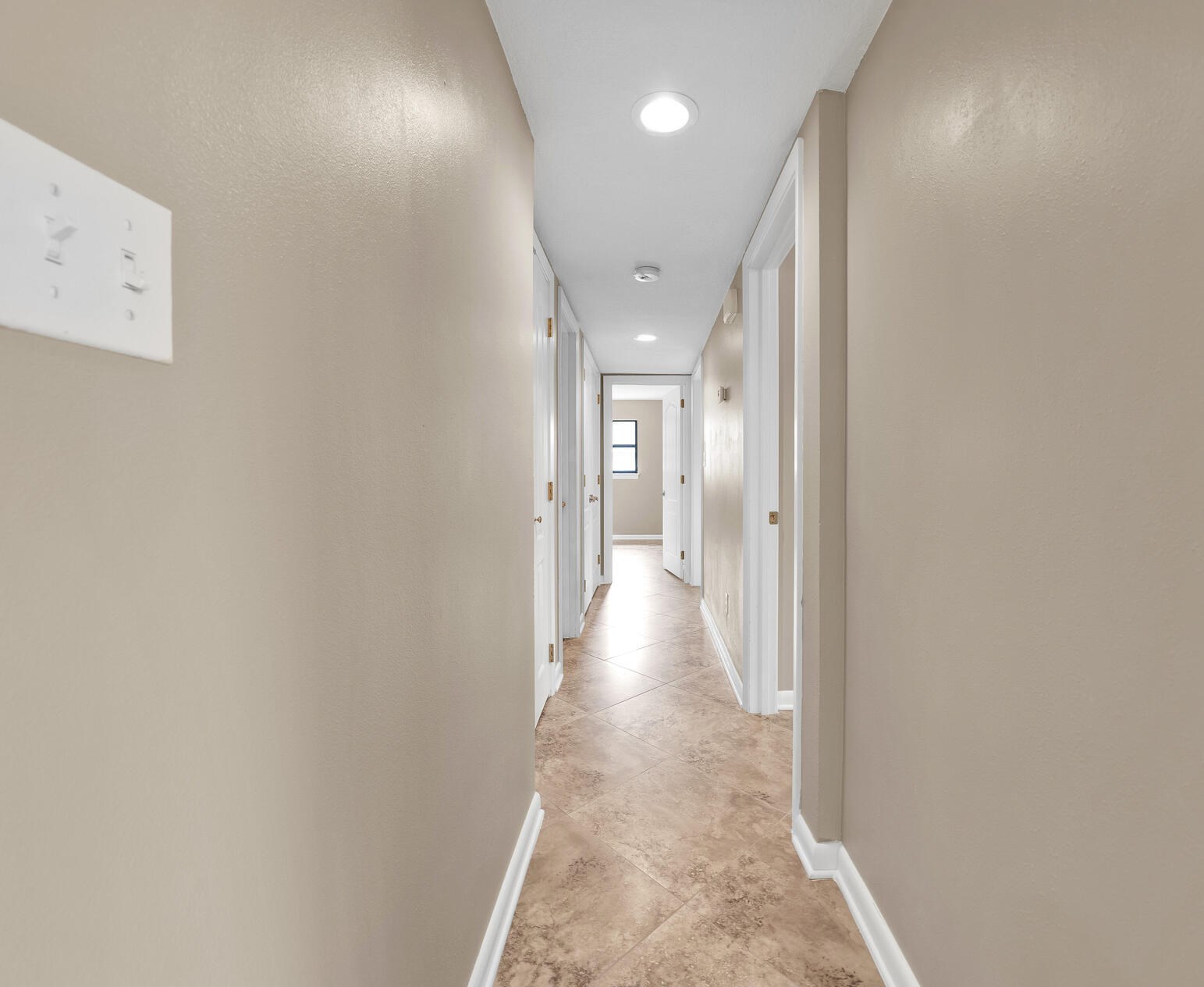 23 Oregon Dr, Fort Walton Beach FL  32548-5039 exterior