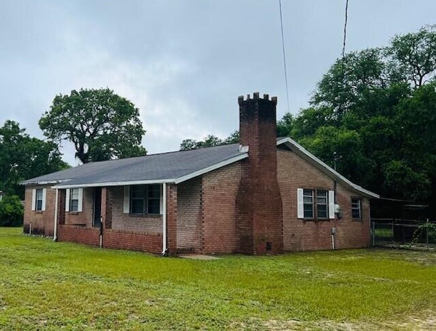 451 Cedar Ave, Freeport, FL 32439