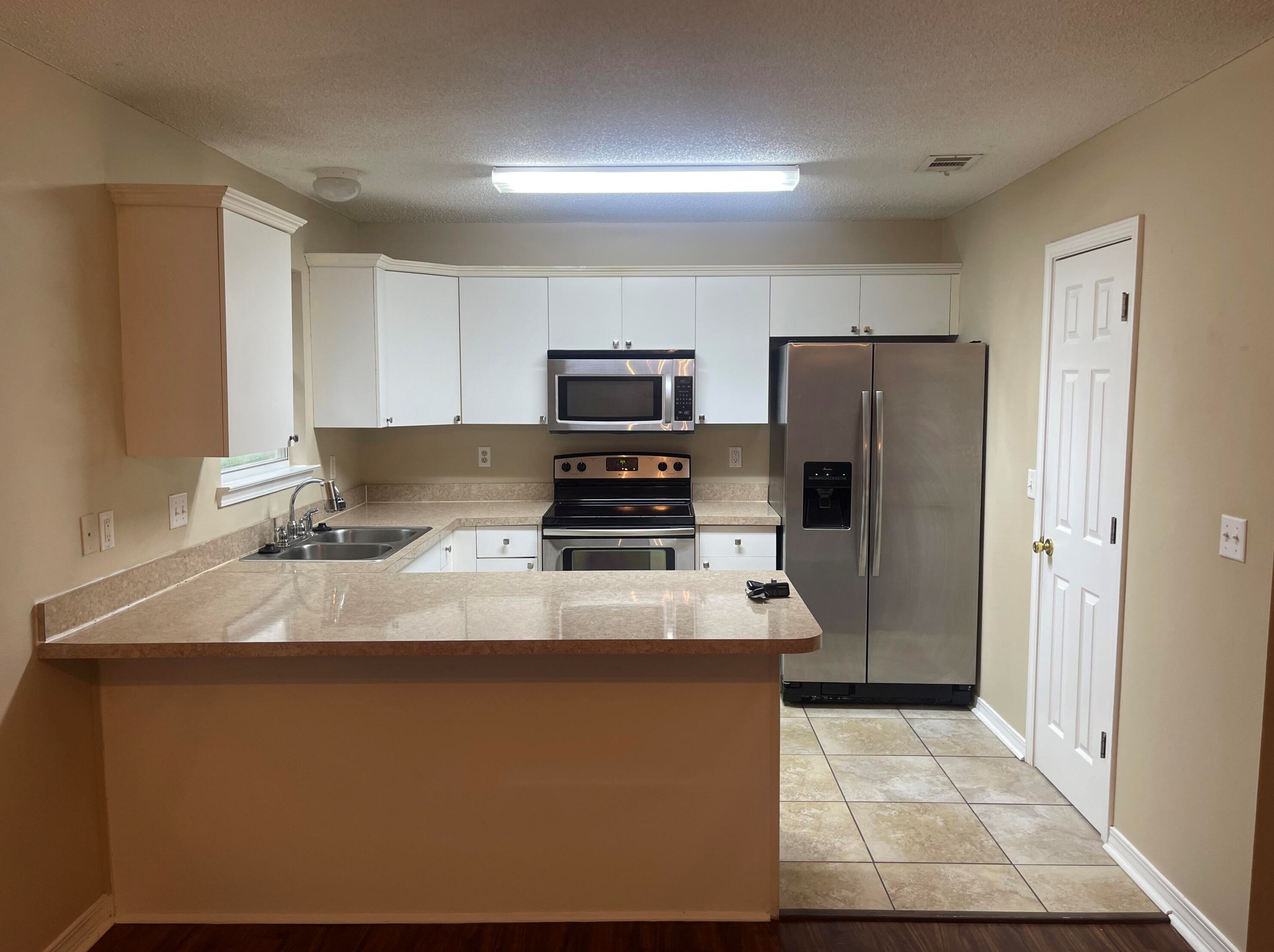 223 Lustan Dr, Crestview, FL 32536-5280