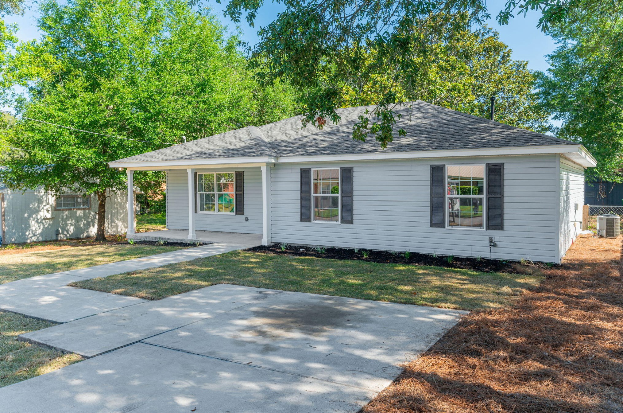 209 22nd St, Niceville, FL 32578-3137