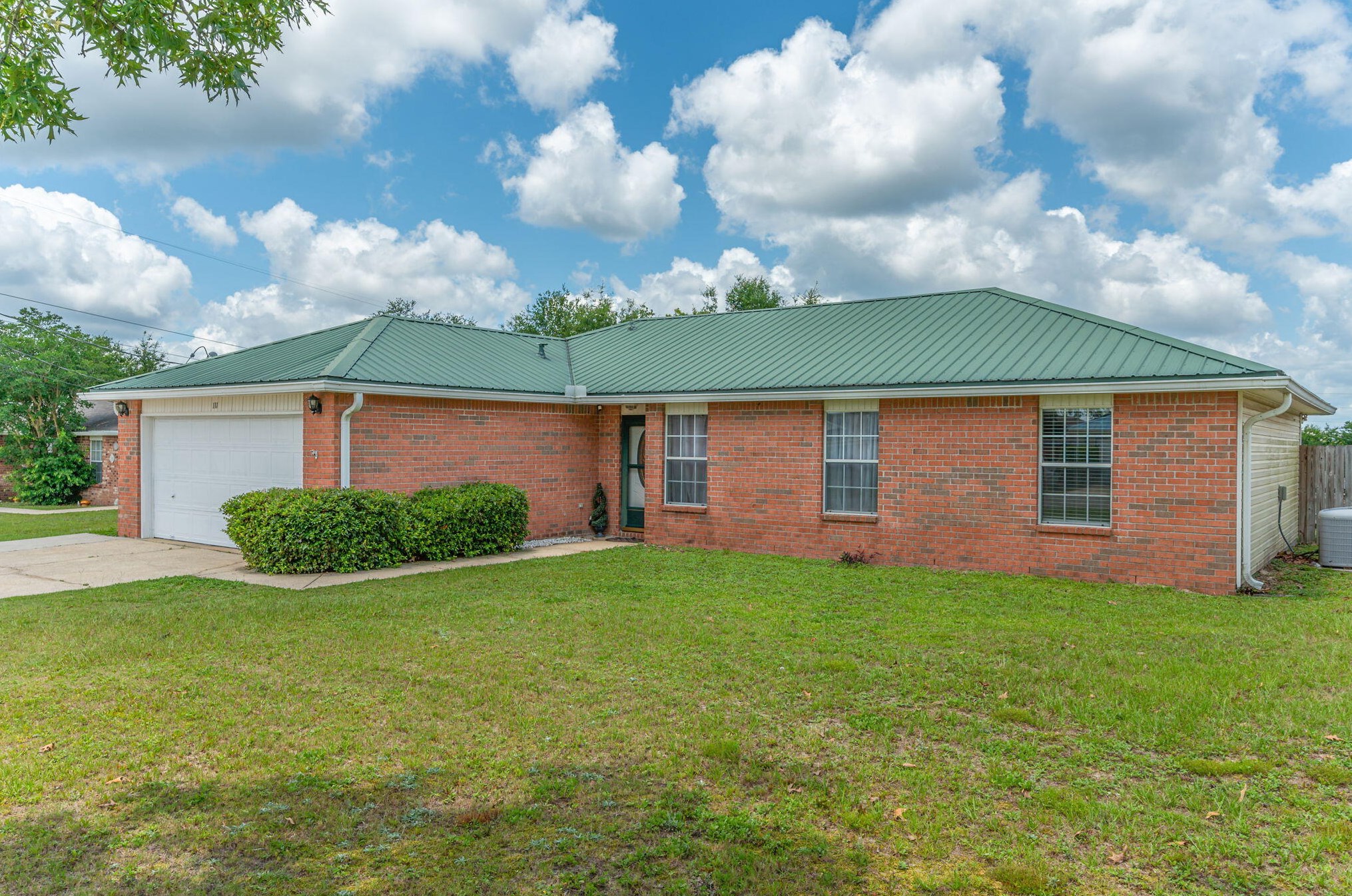 111 Wild Horse Dr, Crestview, FL 32536-9273