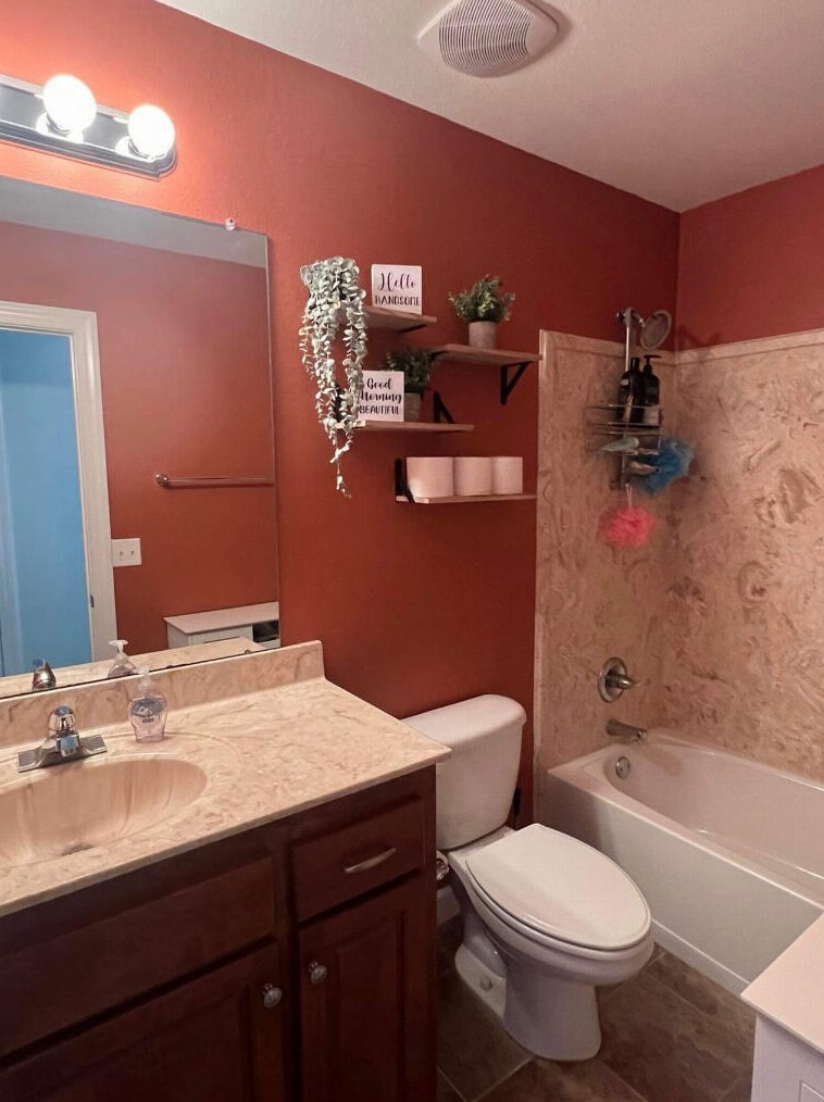 5636 Cottonwood Dr, Milton FL  32570-8390 exterior