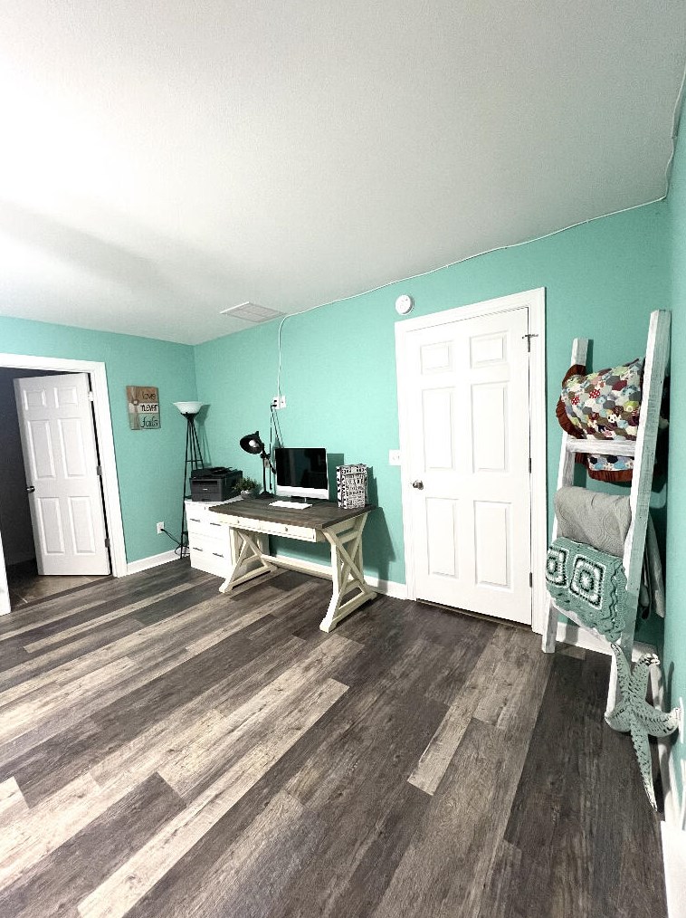 5636 Cottonwood Dr, Milton FL  32570-8390 exterior