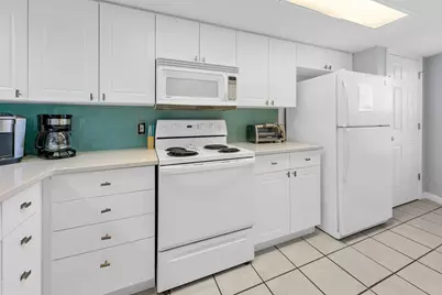 895 Santa Rosa Boulevard #206, Fort Walton Beach, FL 32548 - Photo 6