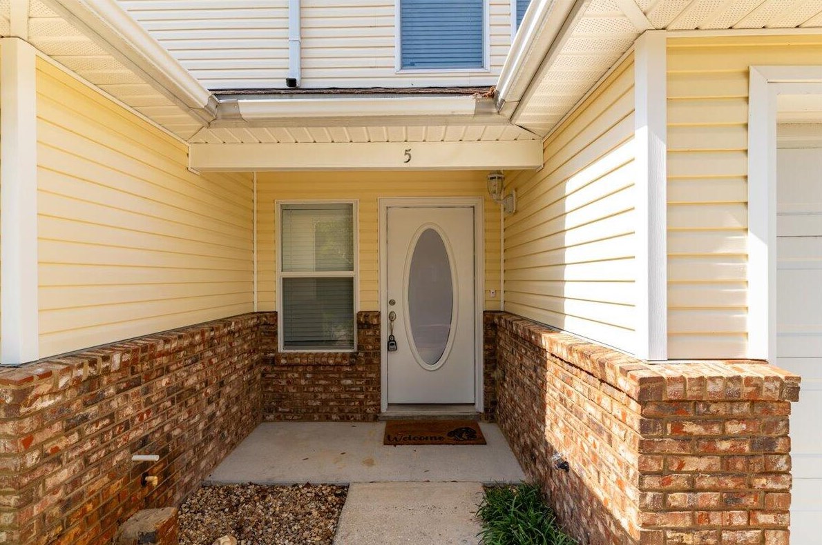 114 4th St #unit 105, Fort Walton Beach, FL 32548